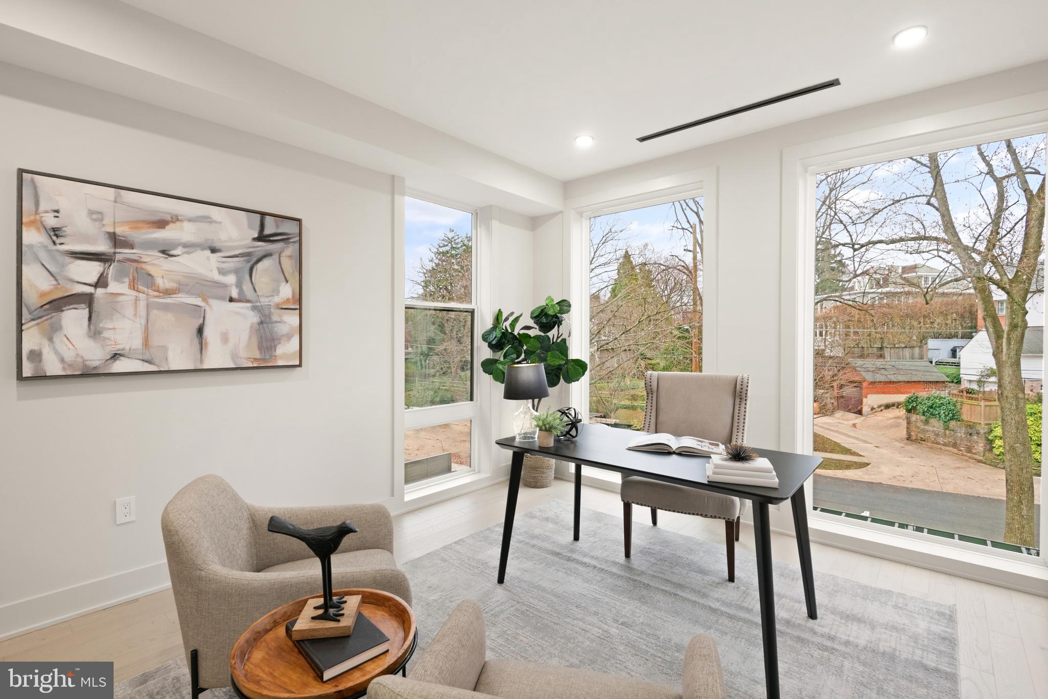 CHEVY CHASE - Residential