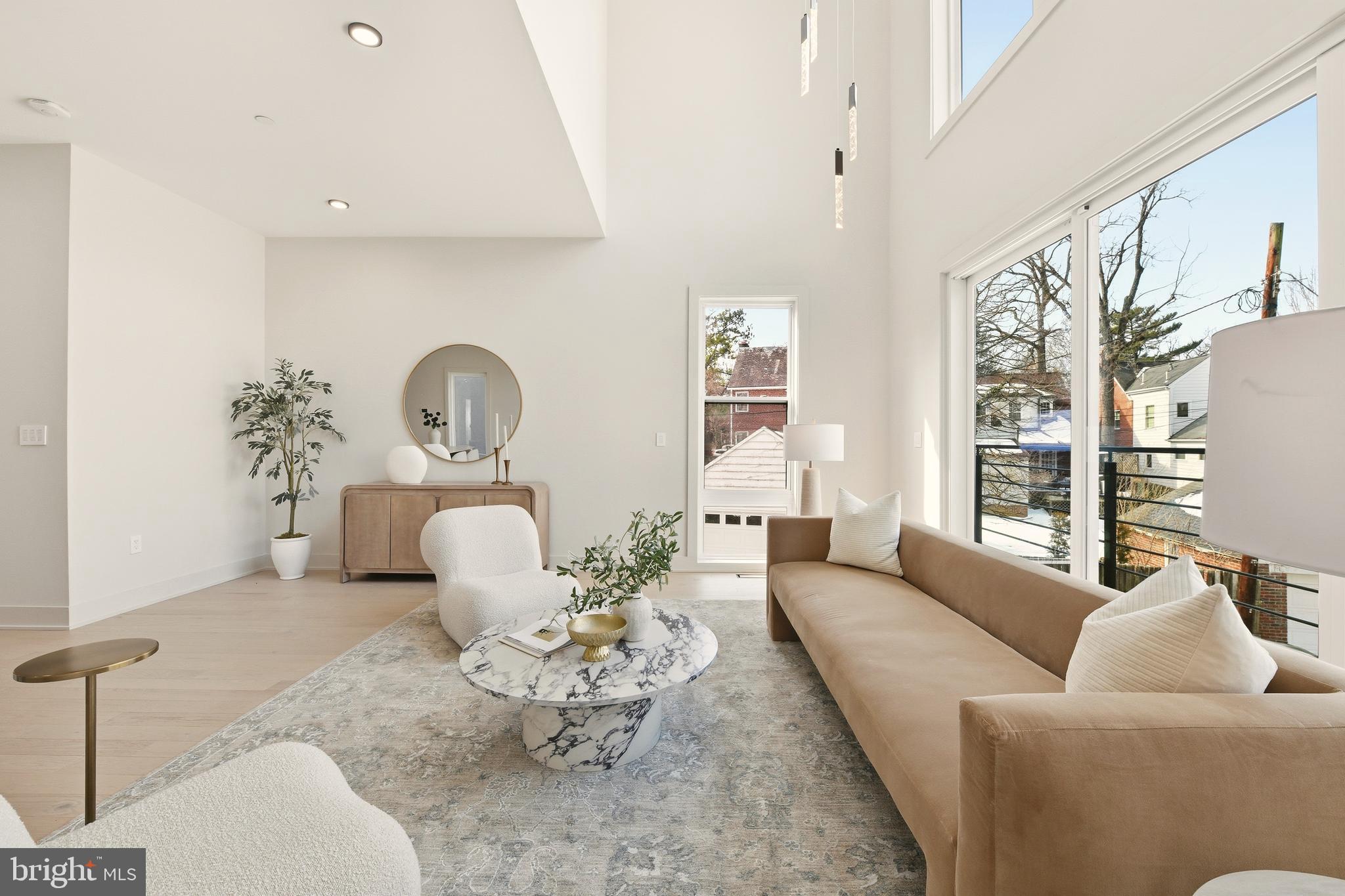 CHEVY CHASE - Residential