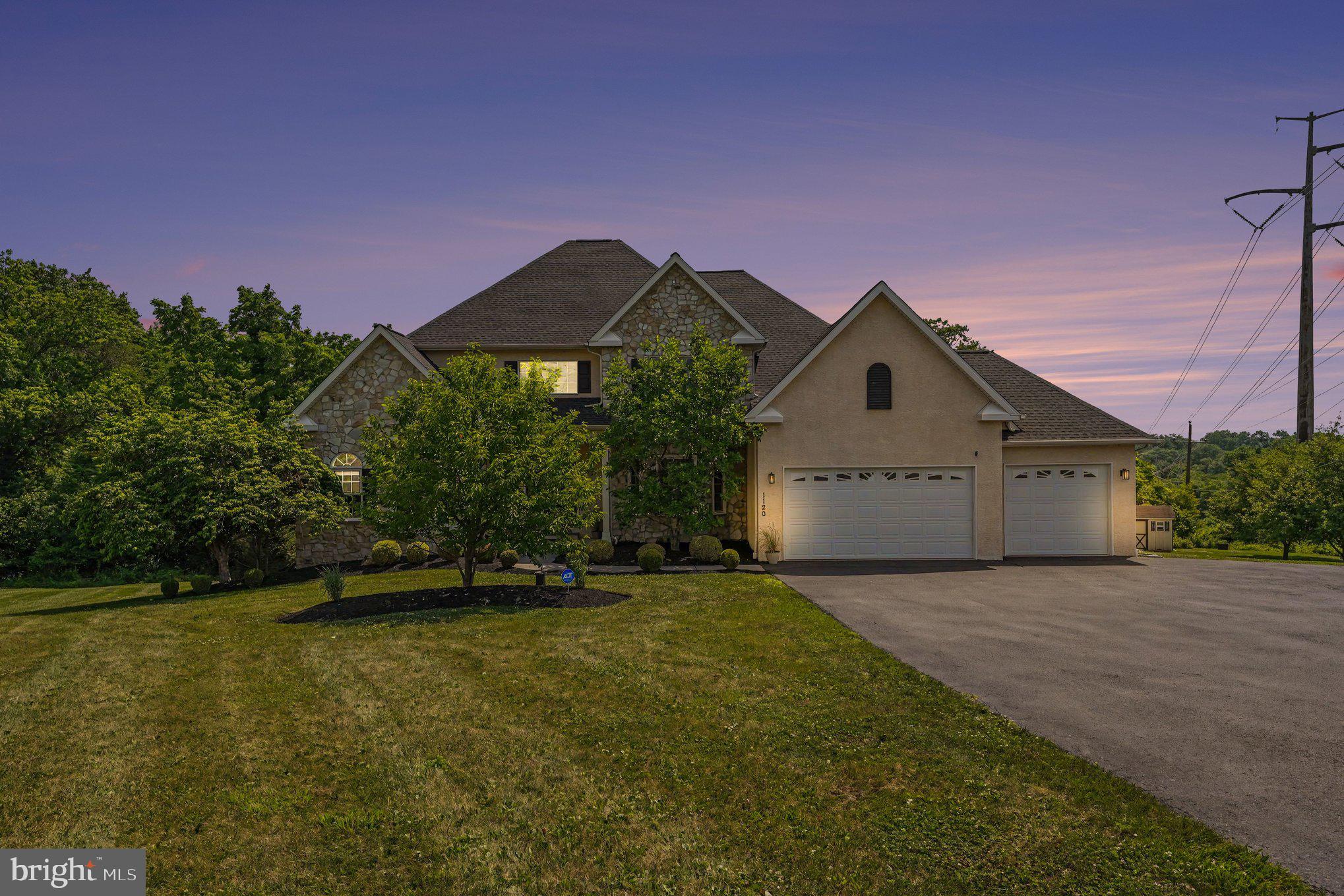 1120 SCHEER WAY