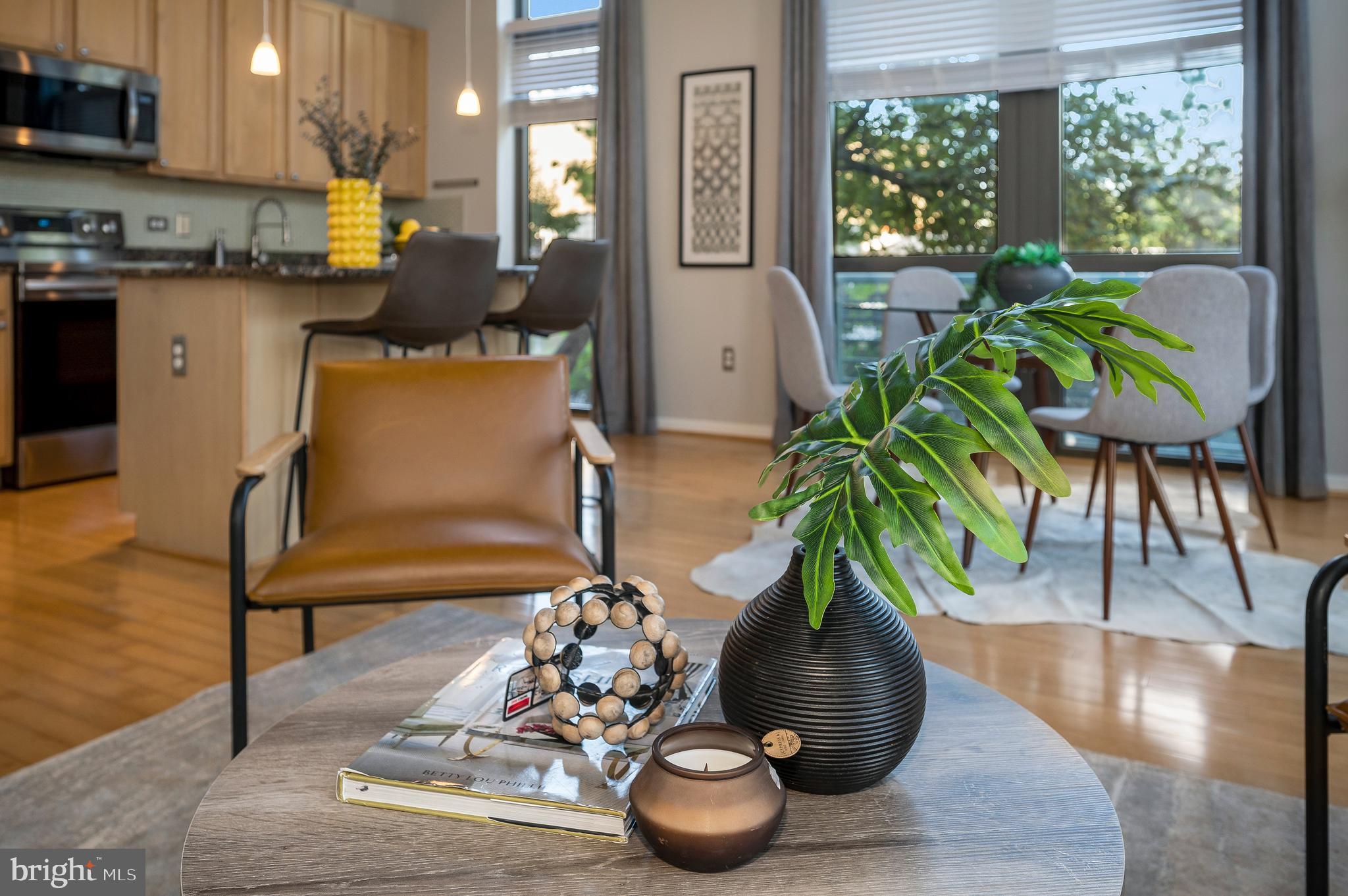 SHIRLINGTON VILLAGE - Residential