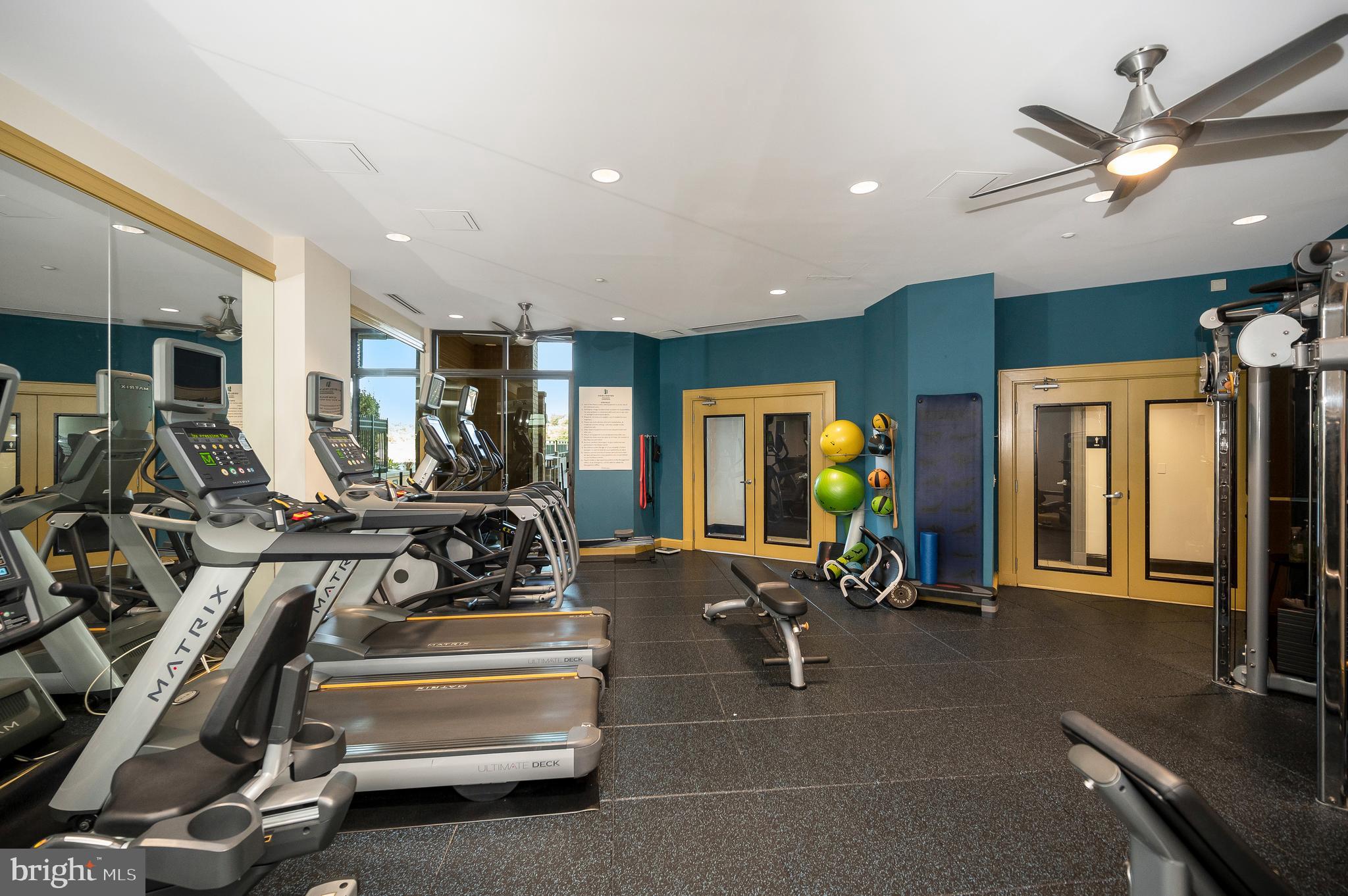 SHIRLINGTON VILLAGE - Residential