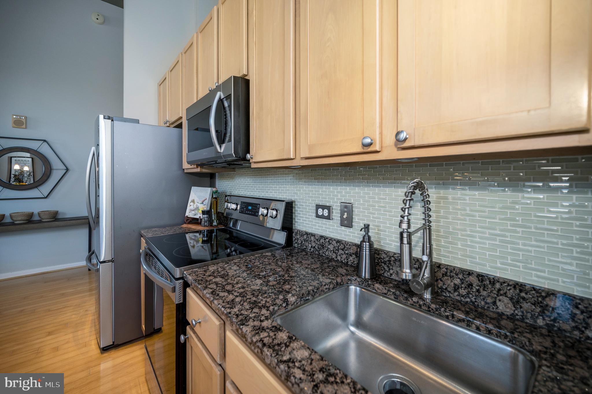 SHIRLINGTON VILLAGE - Residential