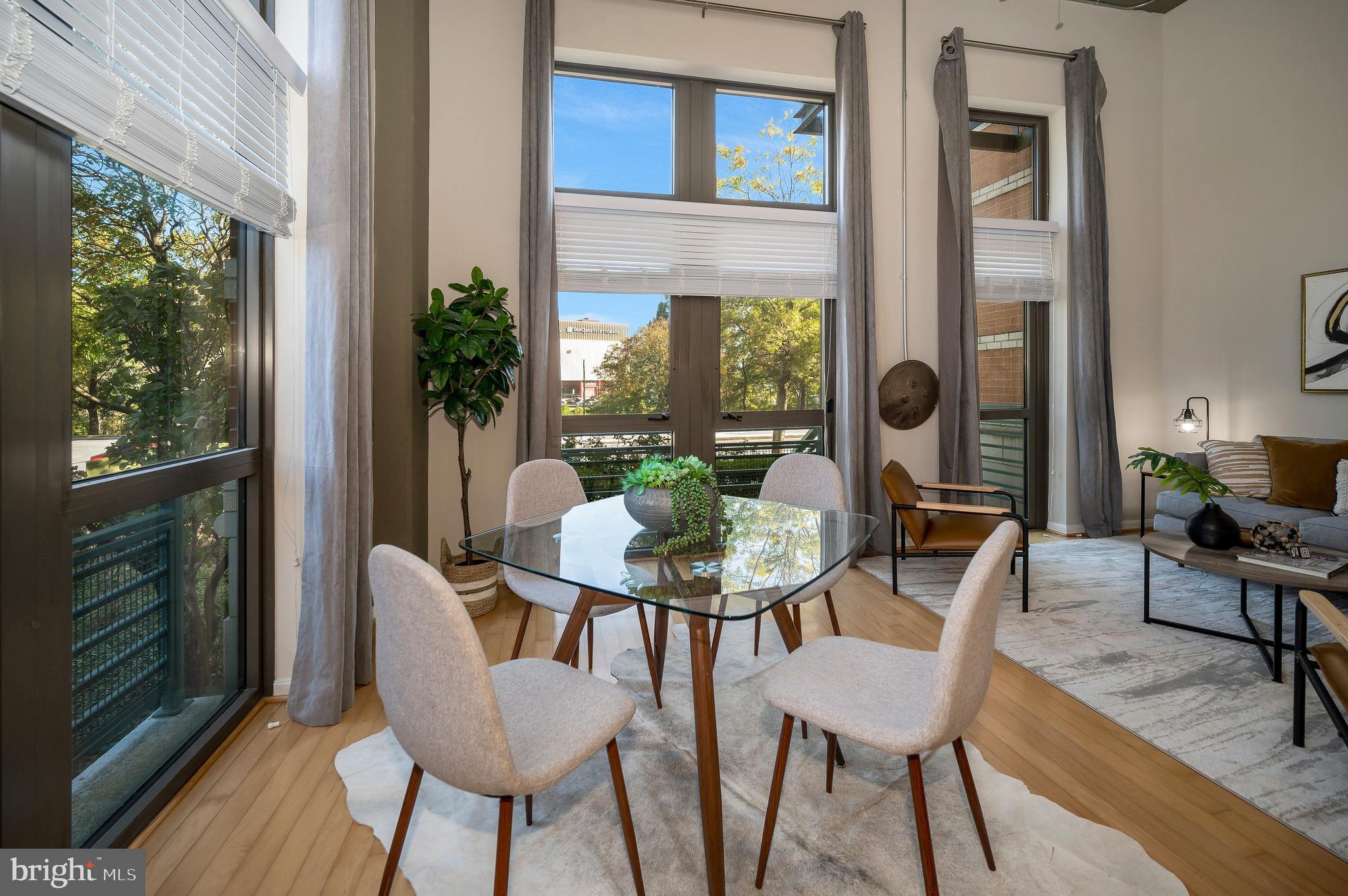 SHIRLINGTON VILLAGE - Residential