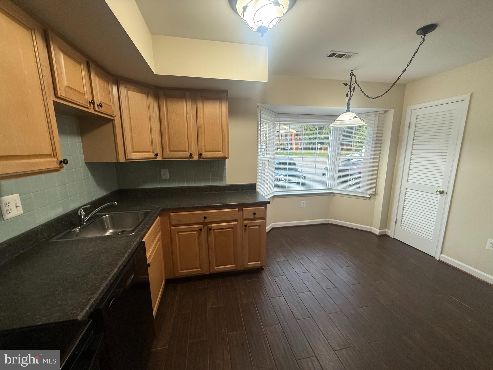 3409 TENDRIL COURT