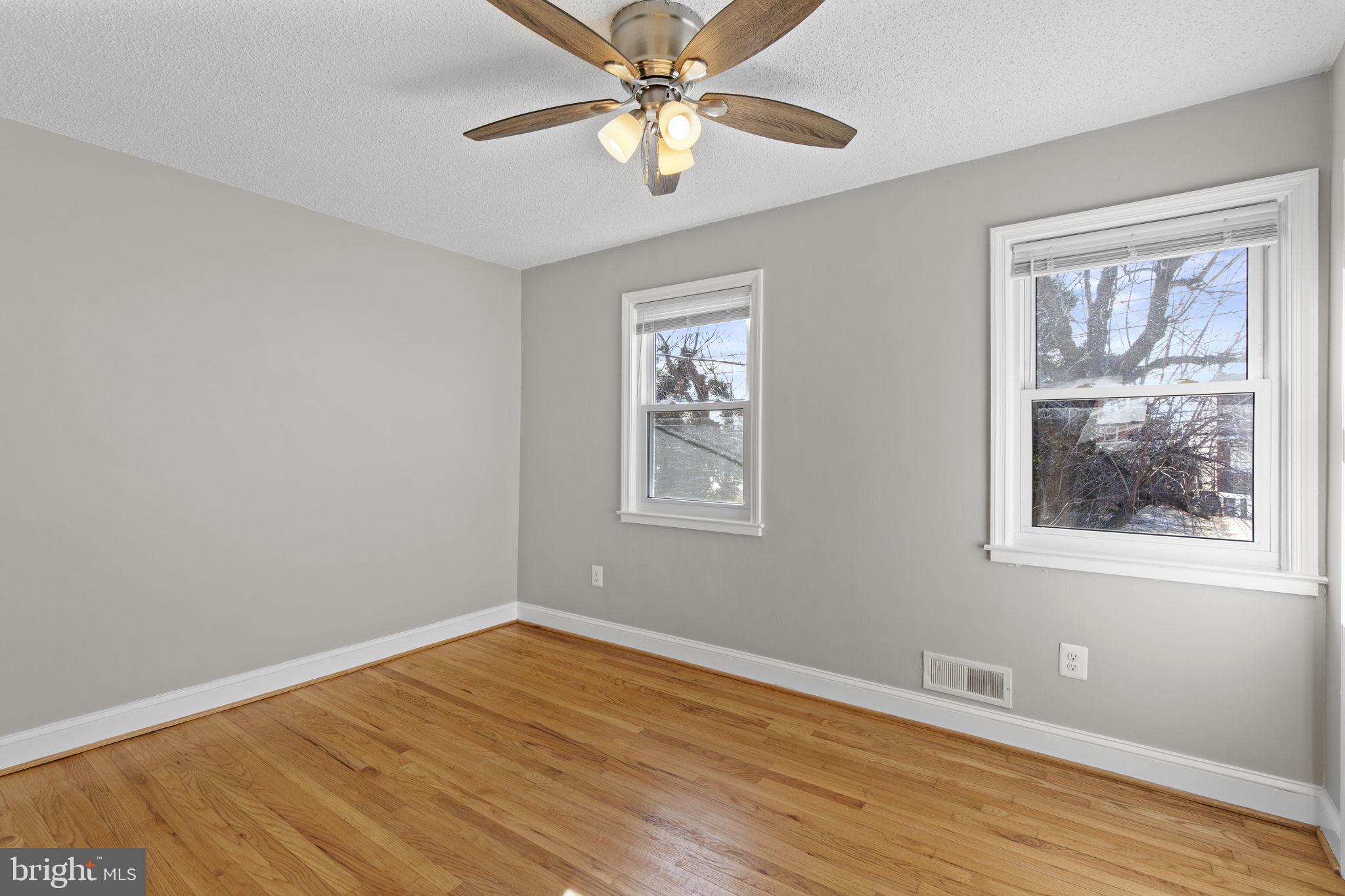 MERRITT HOMES - Residential