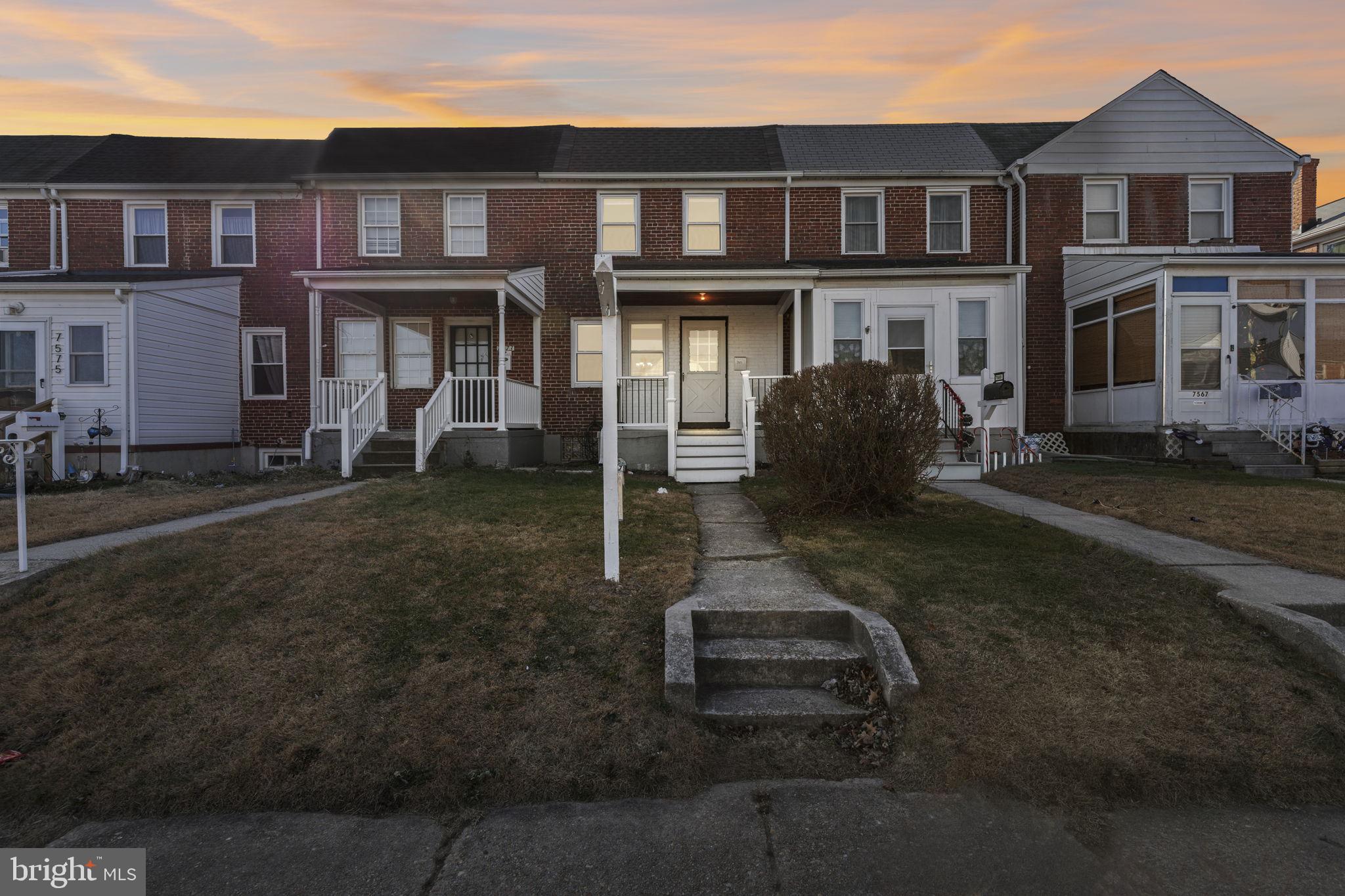 MERRITT HOMES - Residential