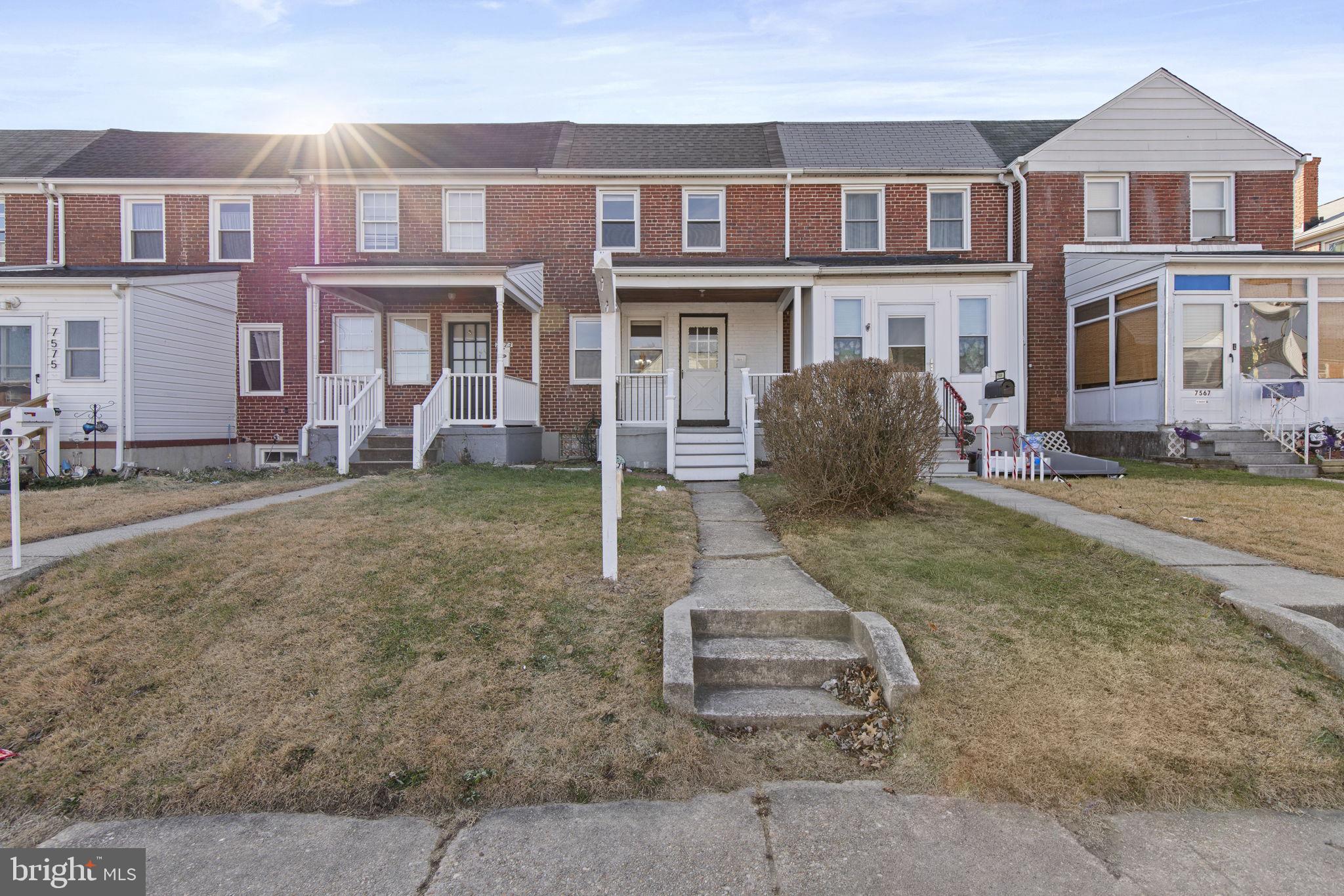 MERRITT HOMES - Residential