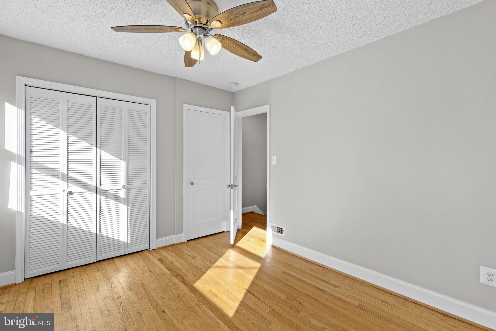 MERRITT HOMES - Residential