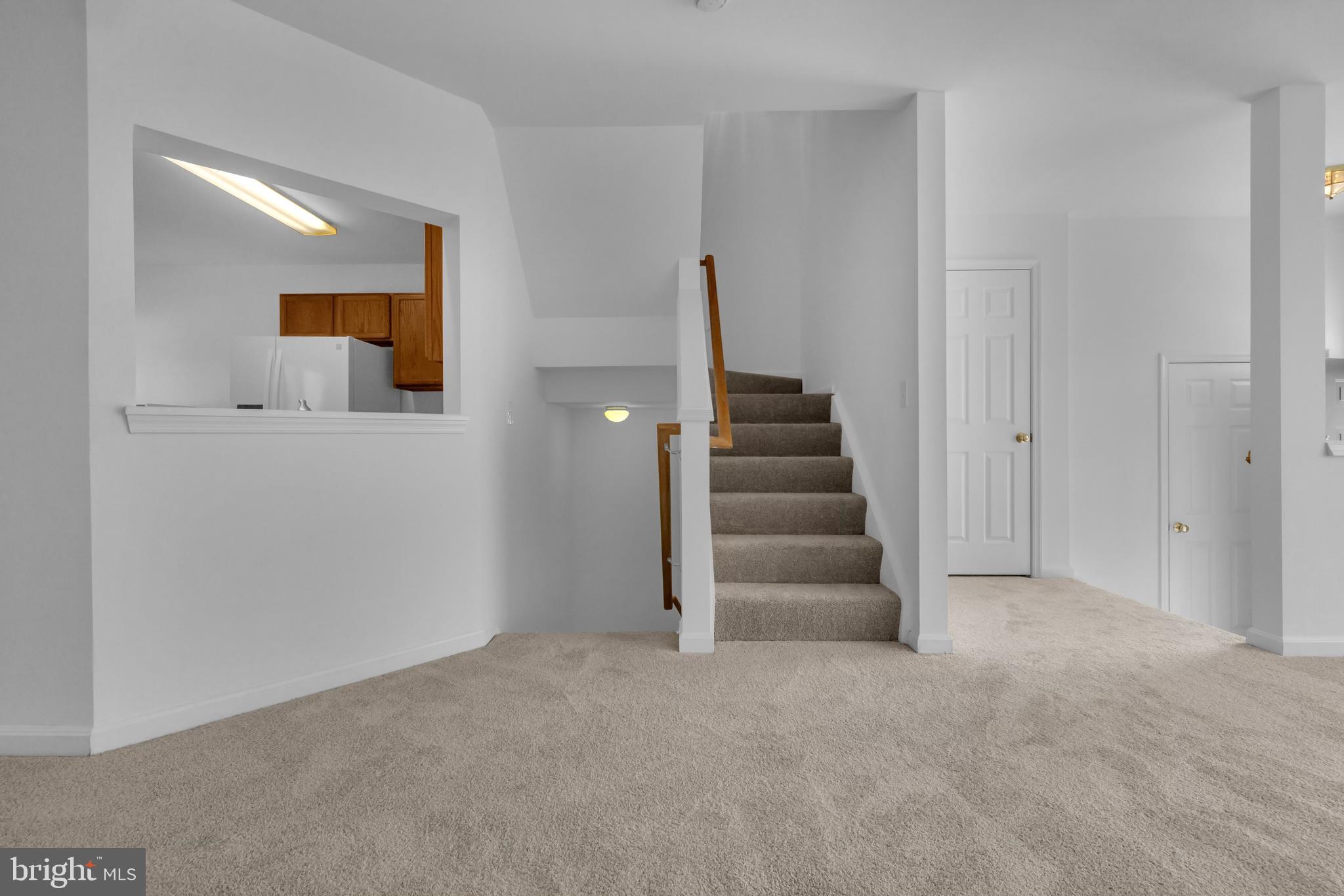 SEVEN OAKS - Residential