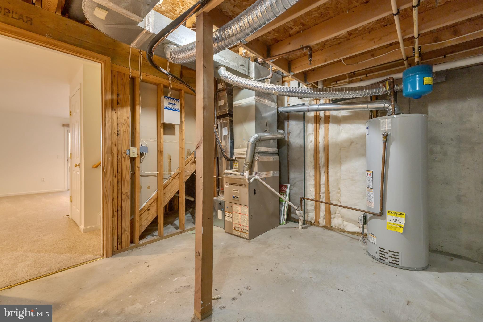 SEVEN OAKS - Residential