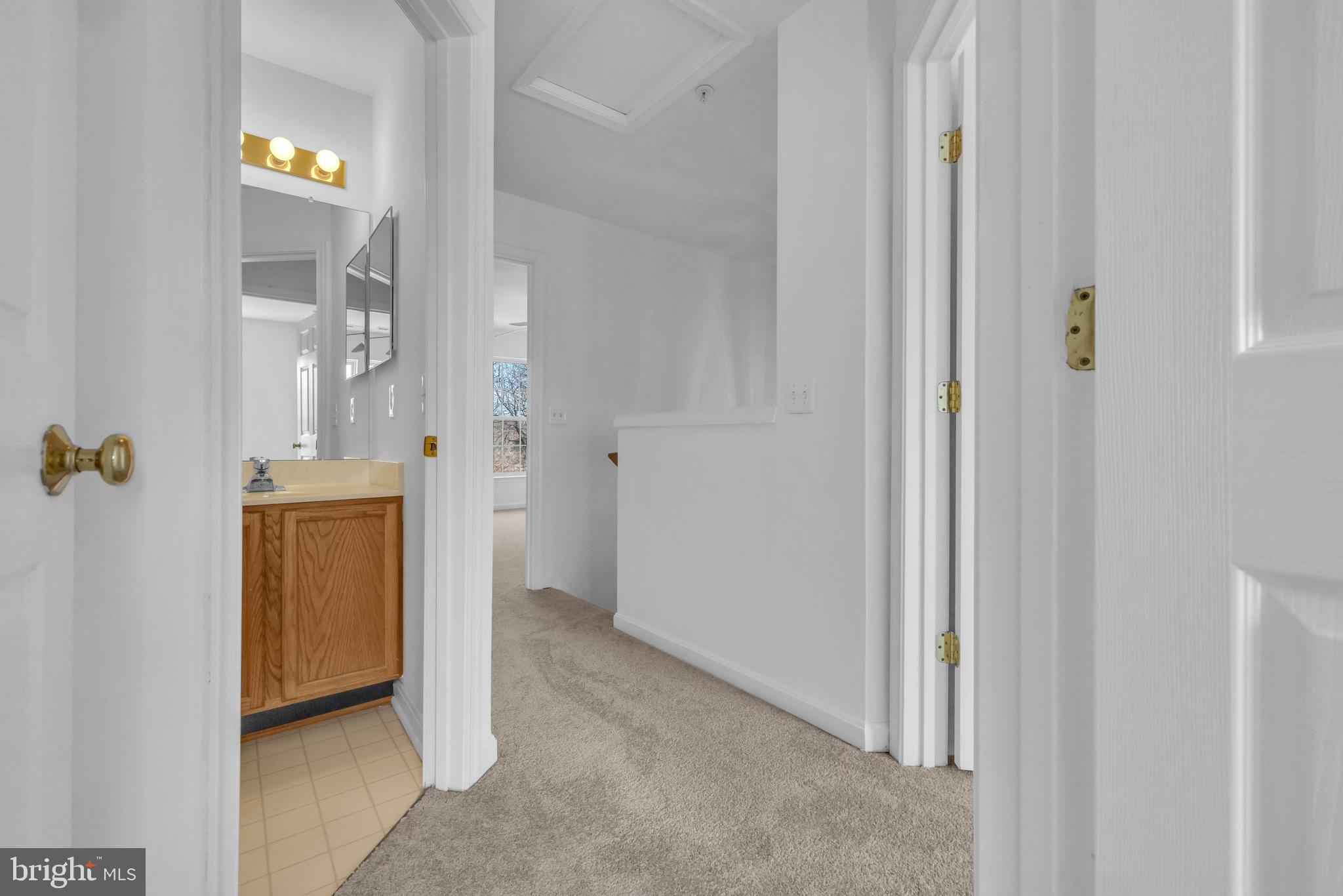 SEVEN OAKS - Residential