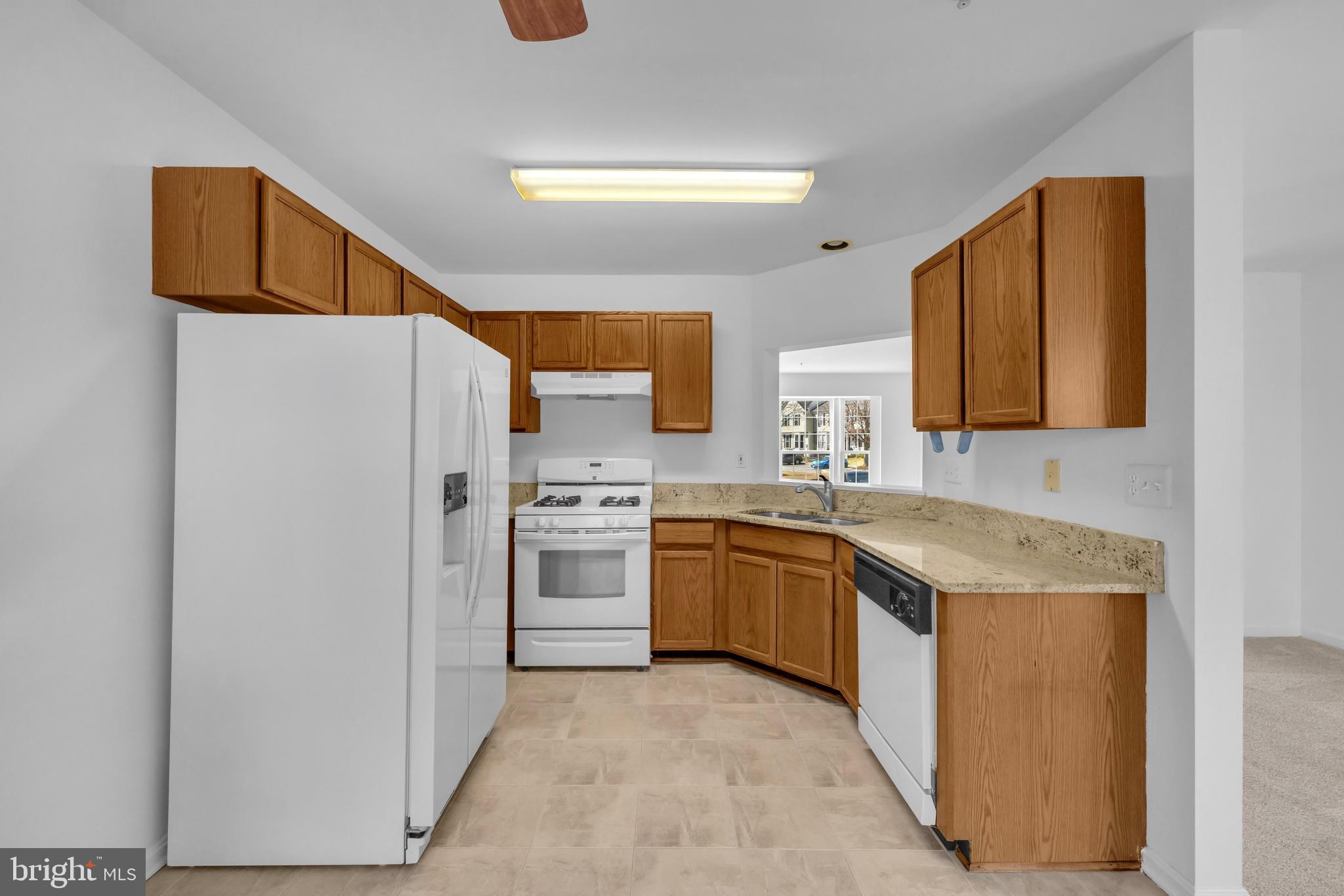 SEVEN OAKS - Residential