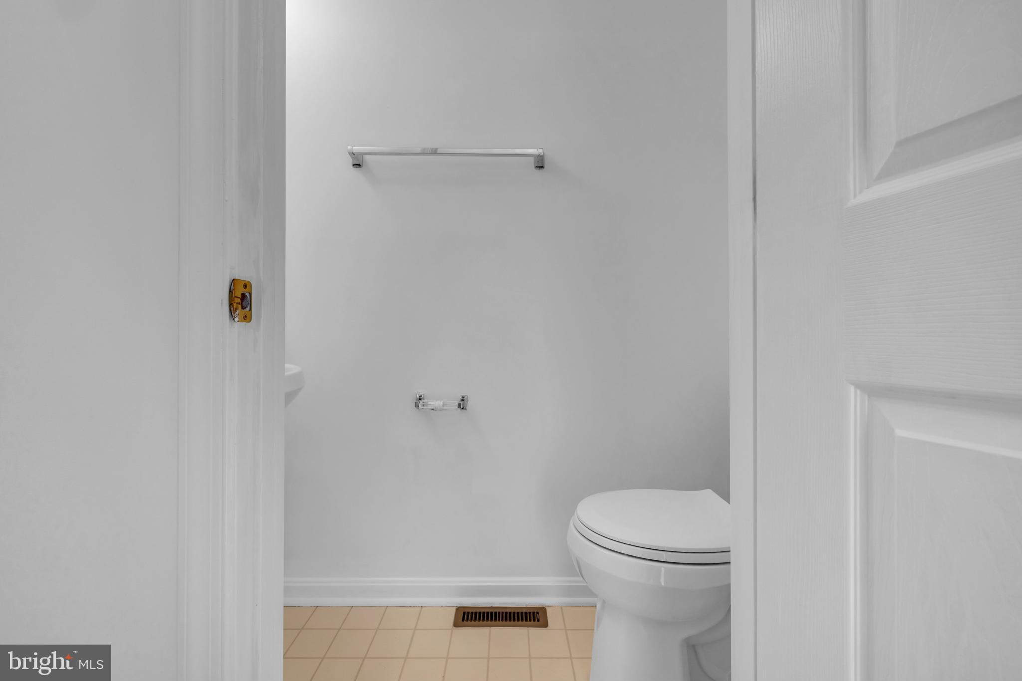 220 ARCADIA SHORES CIRCLE