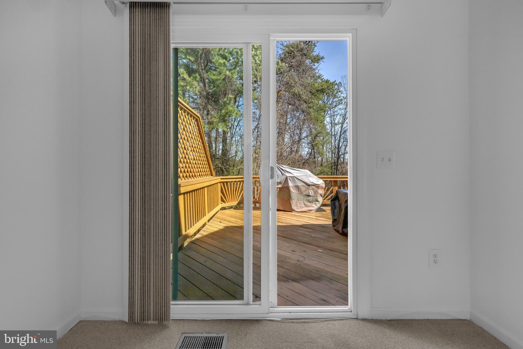 SEVEN OAKS - Residential