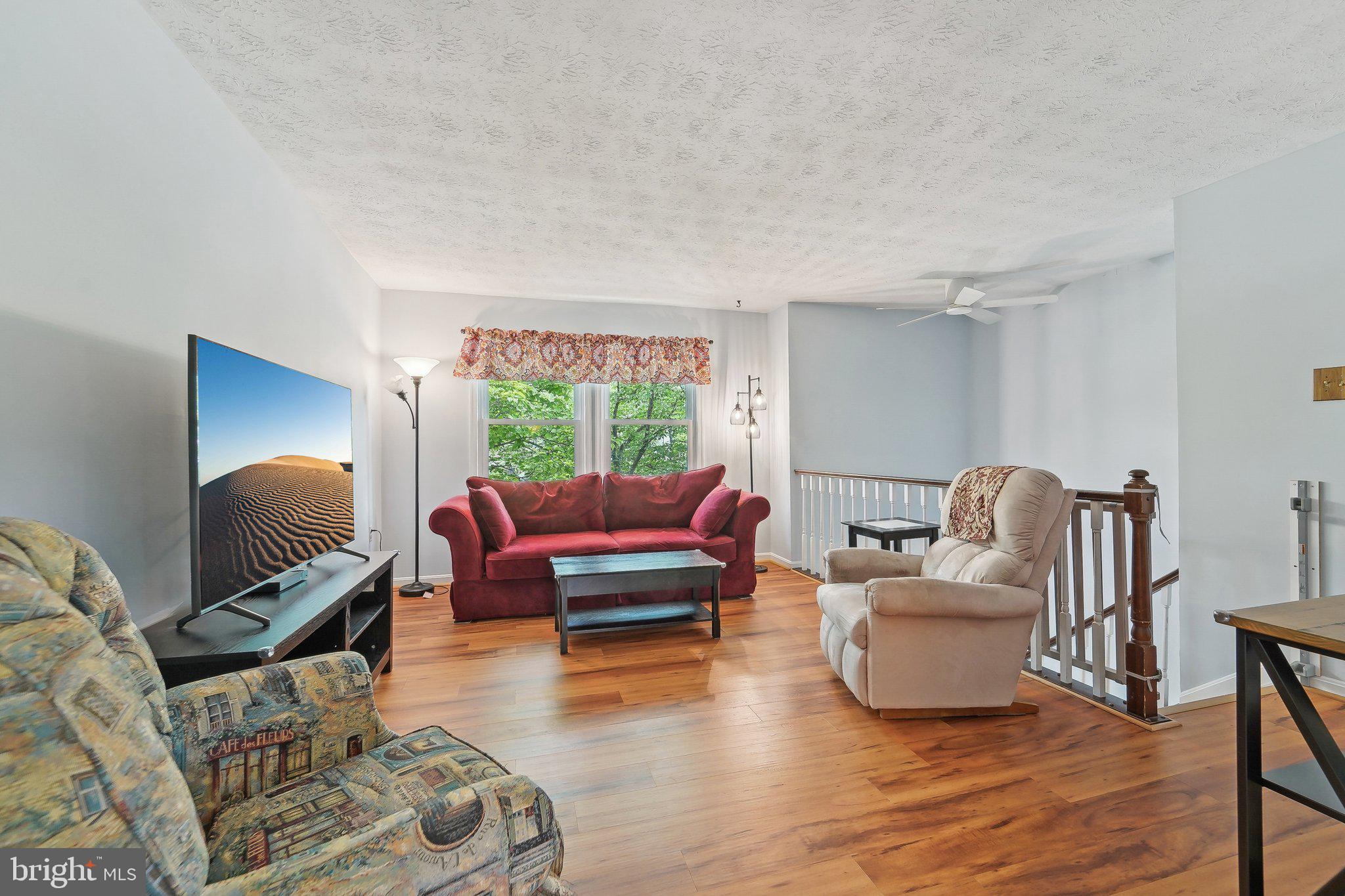 THE PROVINCES - Residential