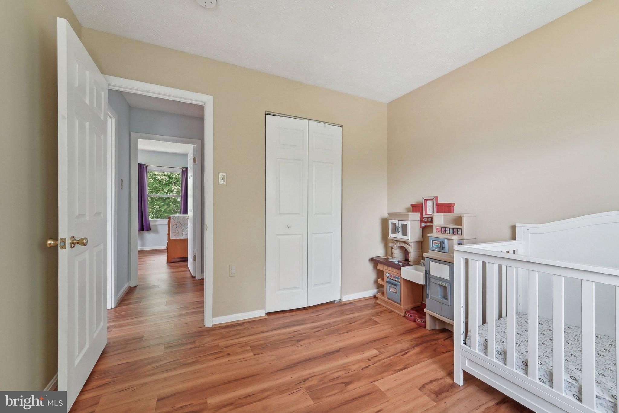 THE PROVINCES - Residential