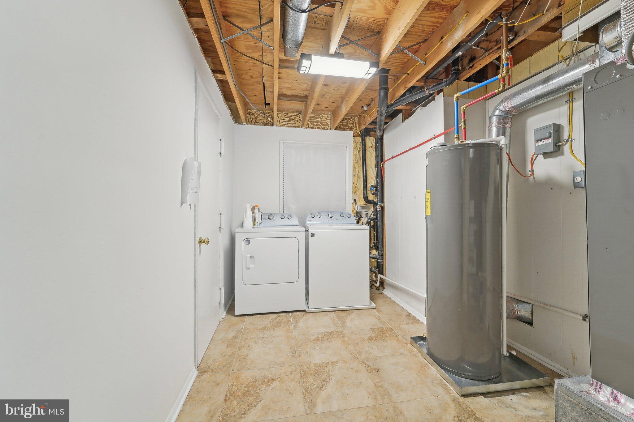 THE PROVINCES - Residential