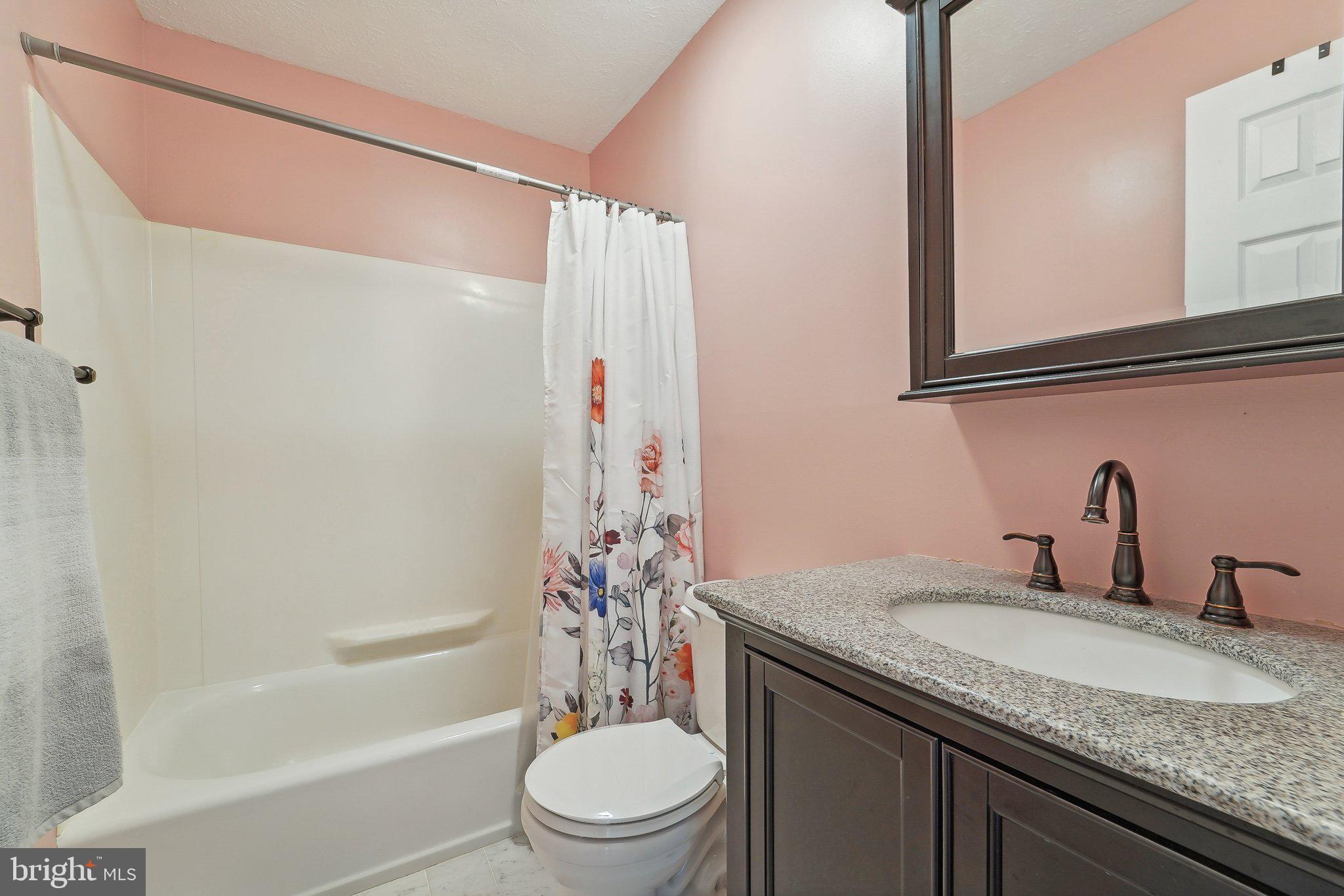 THE PROVINCES - Residential