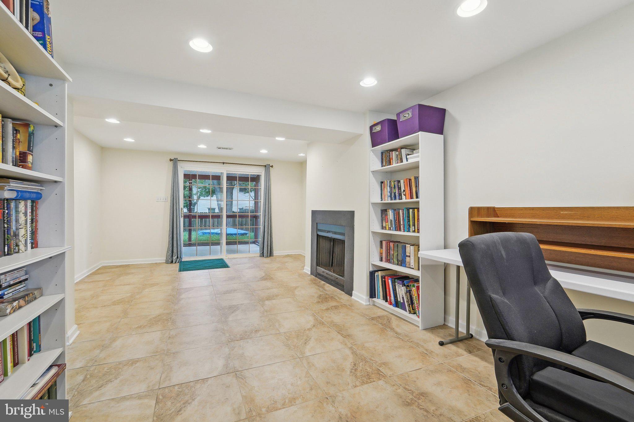 THE PROVINCES - Residential