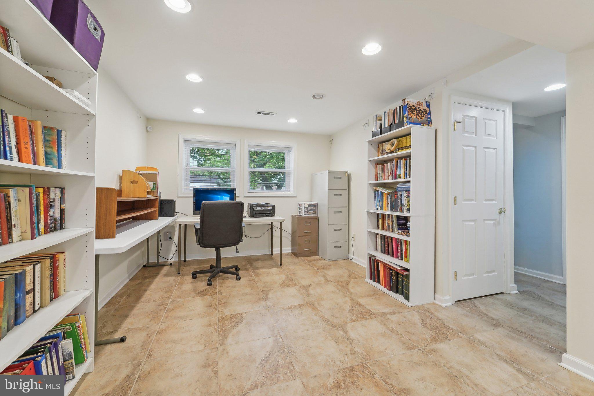 THE PROVINCES - Residential