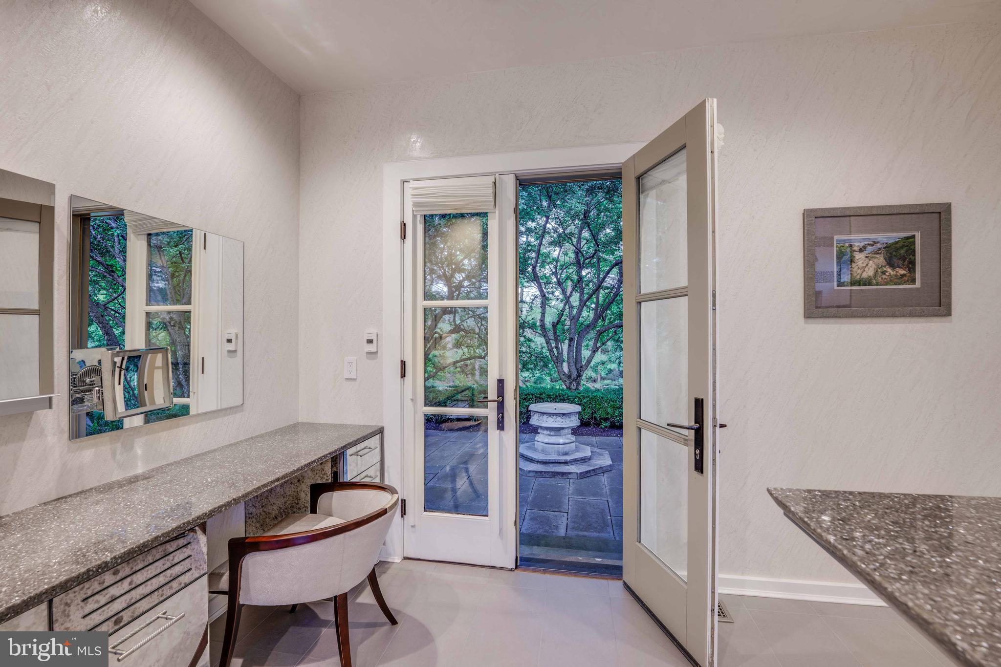 TIMONIUM - Residential