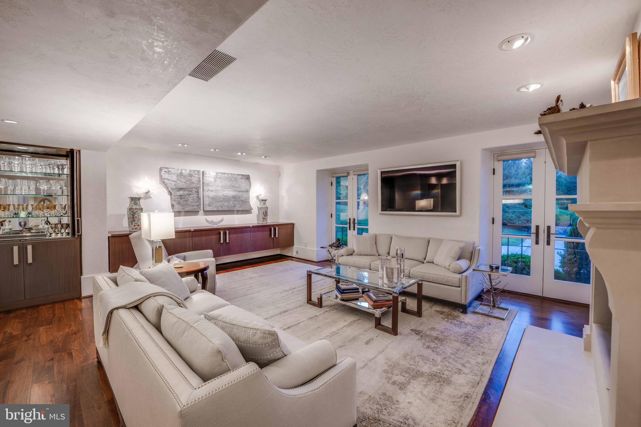 TIMONIUM - Residential