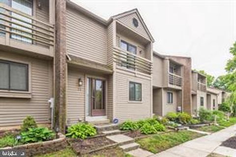 21 MUIR WOODS COURT ANNAPOLIS MD 21403