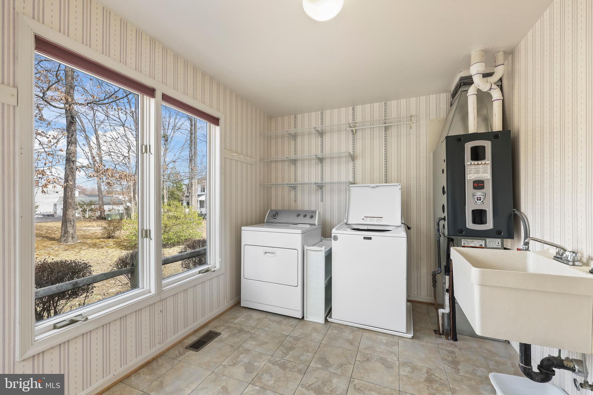 STONEWALL ESTATES - Residential