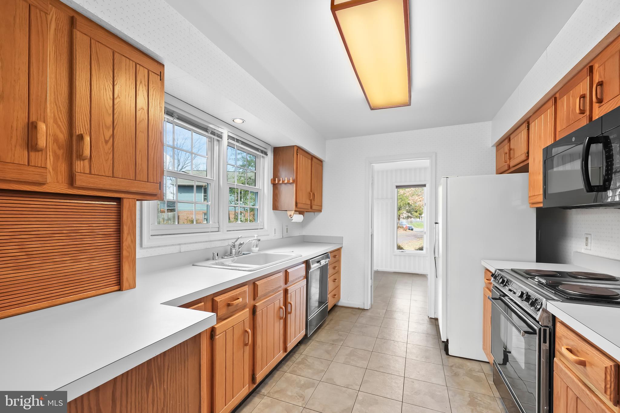 STONEWALL ESTATES - Residential