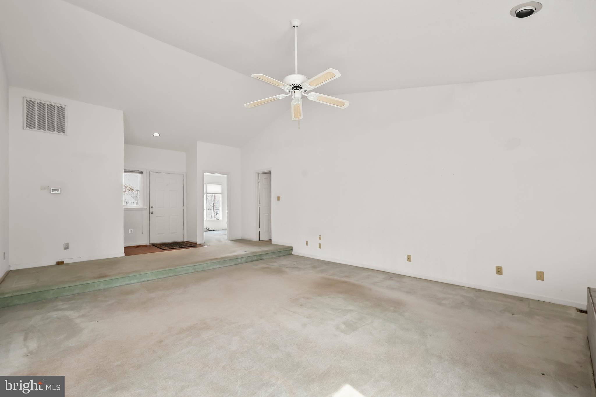 STONEWALL ESTATES - Residential