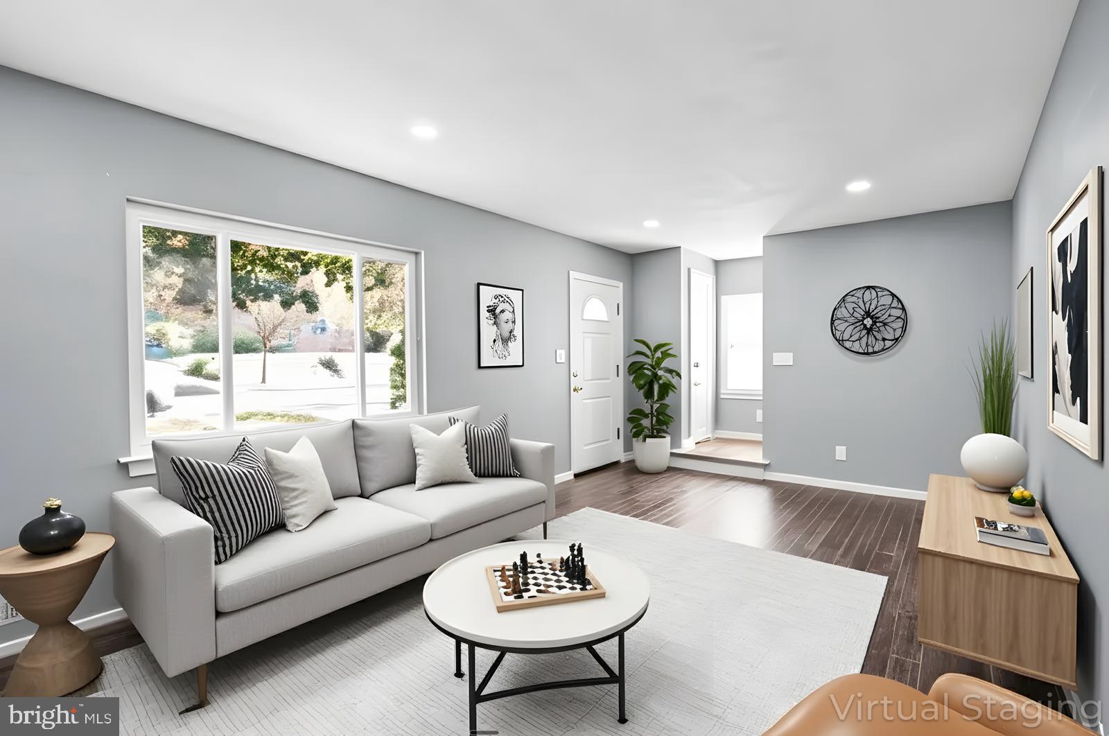 CAROLE HIGHLANDS - Residential