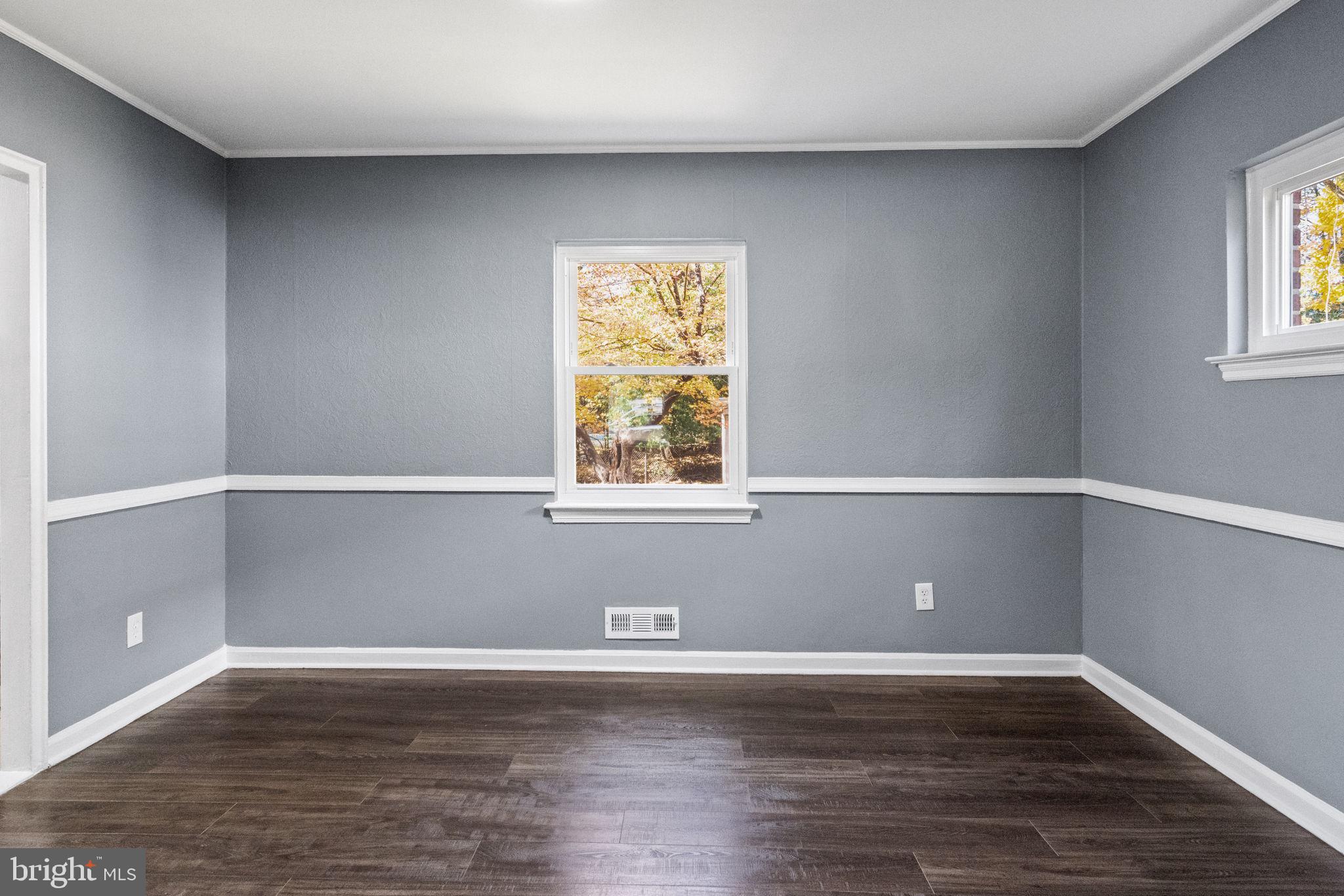 CAROLE HIGHLANDS - Residential