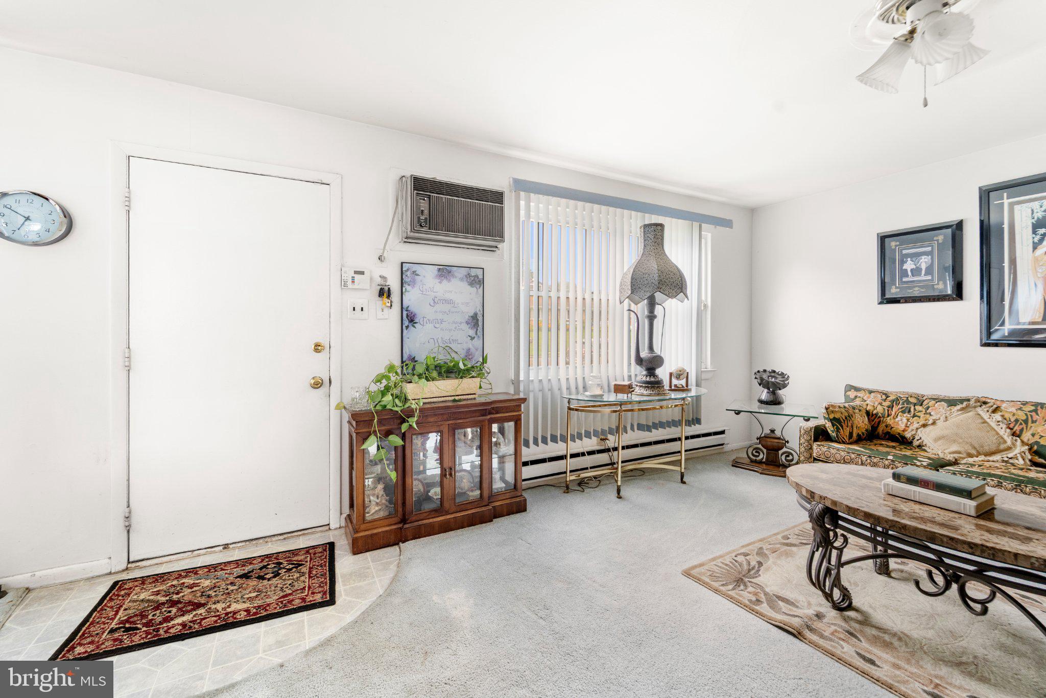 160 ELMTOWNE BOULEVARD