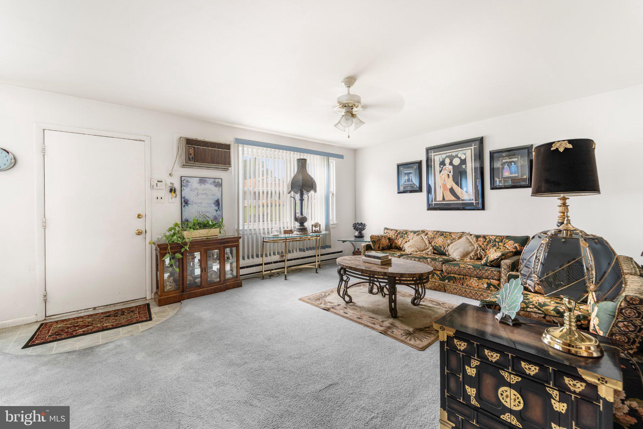 160 ELMTOWNE BOULEVARD