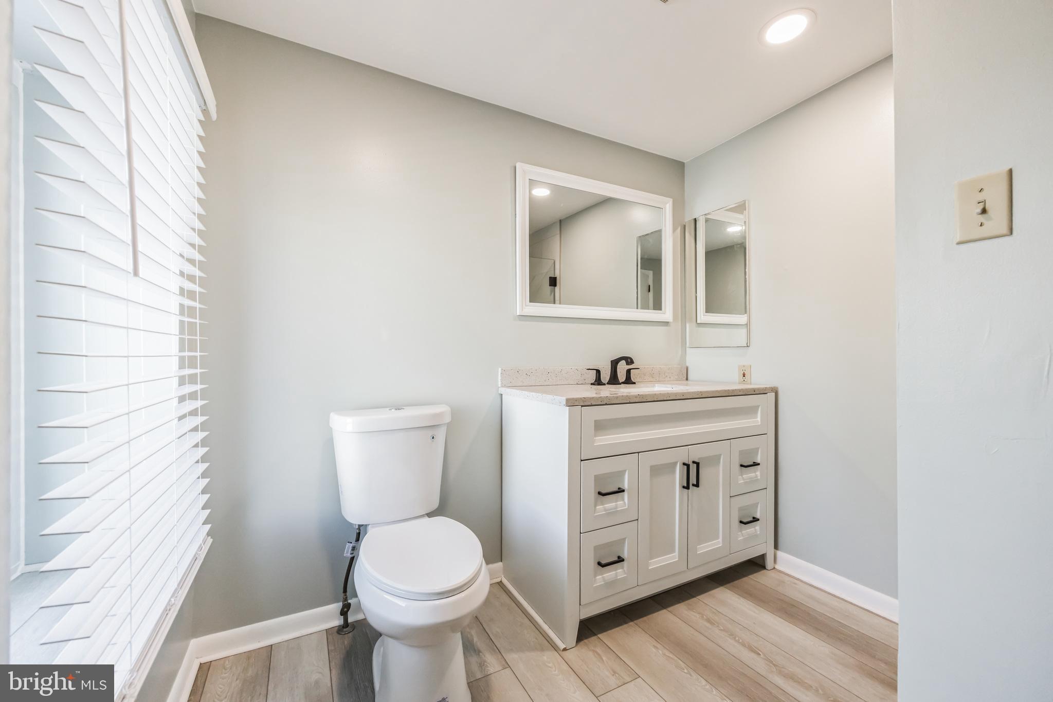 MANAYUNK - Residential Lease