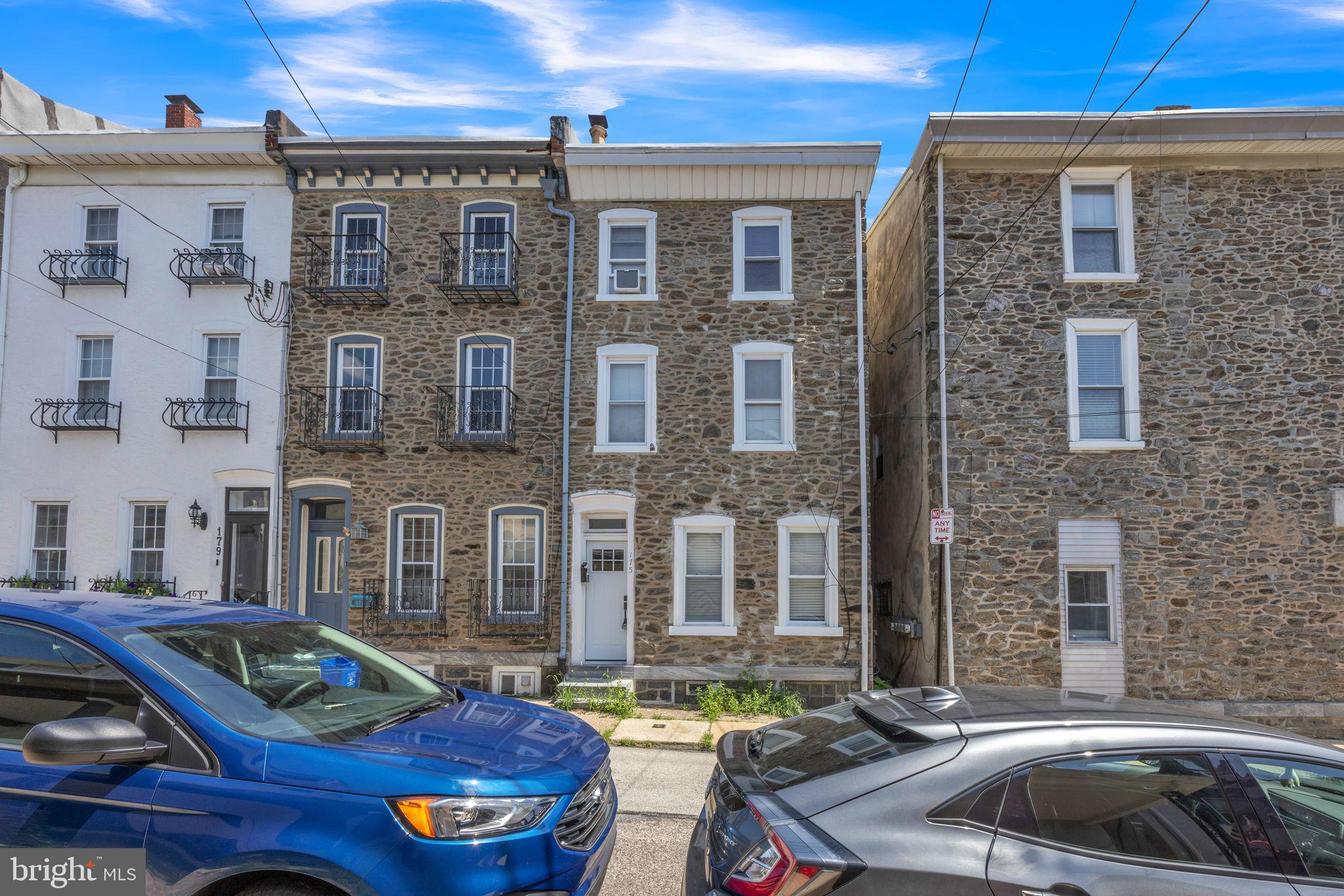 MANAYUNK - Residential Lease