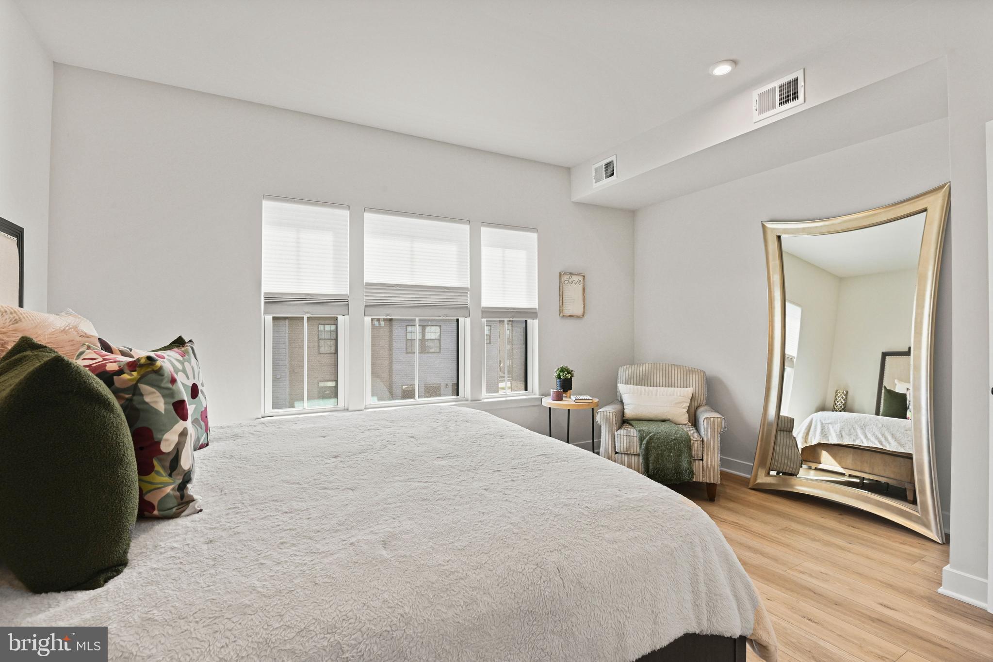 FOSTER'S GLEN - Residential