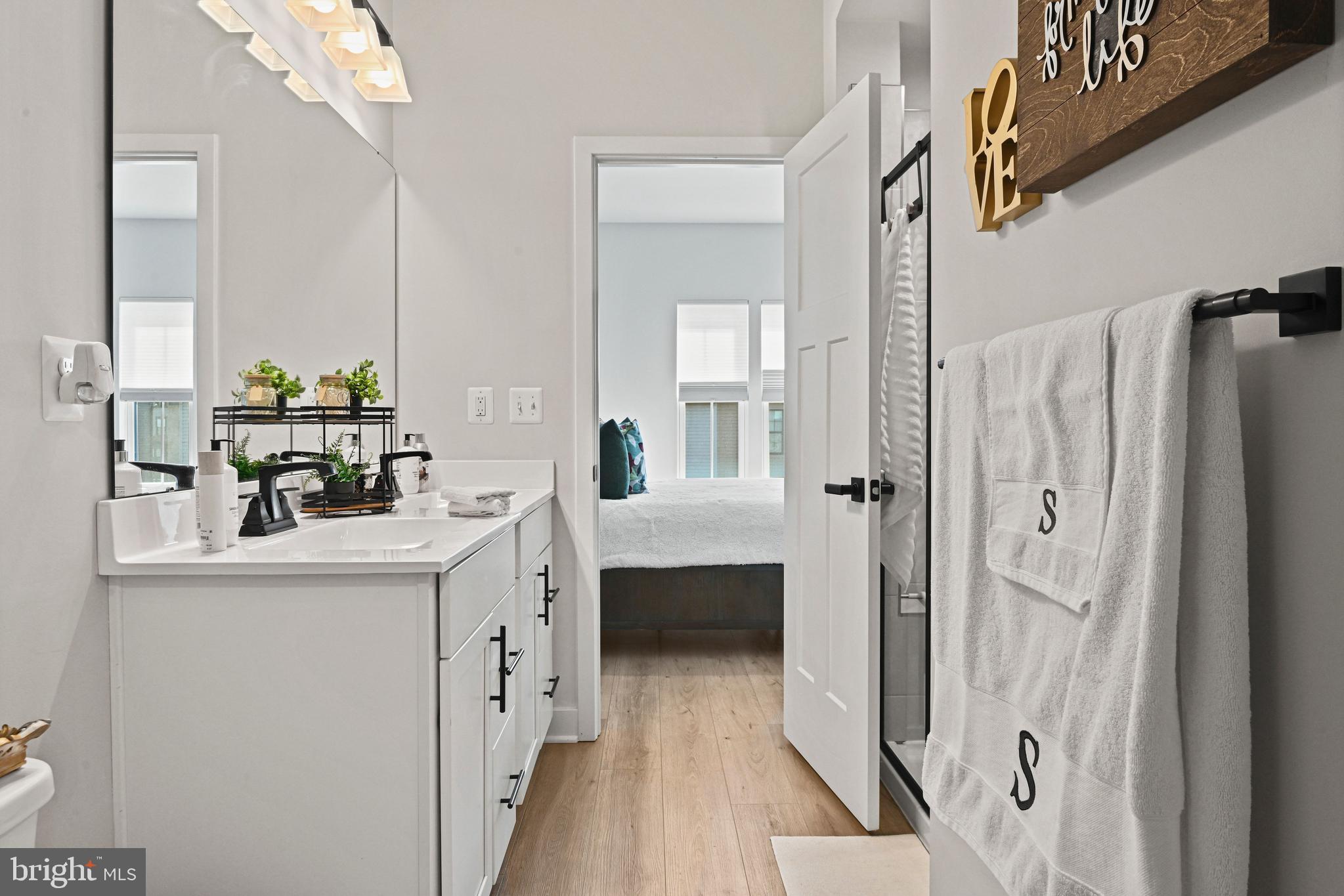 FOSTER'S GLEN - Residential