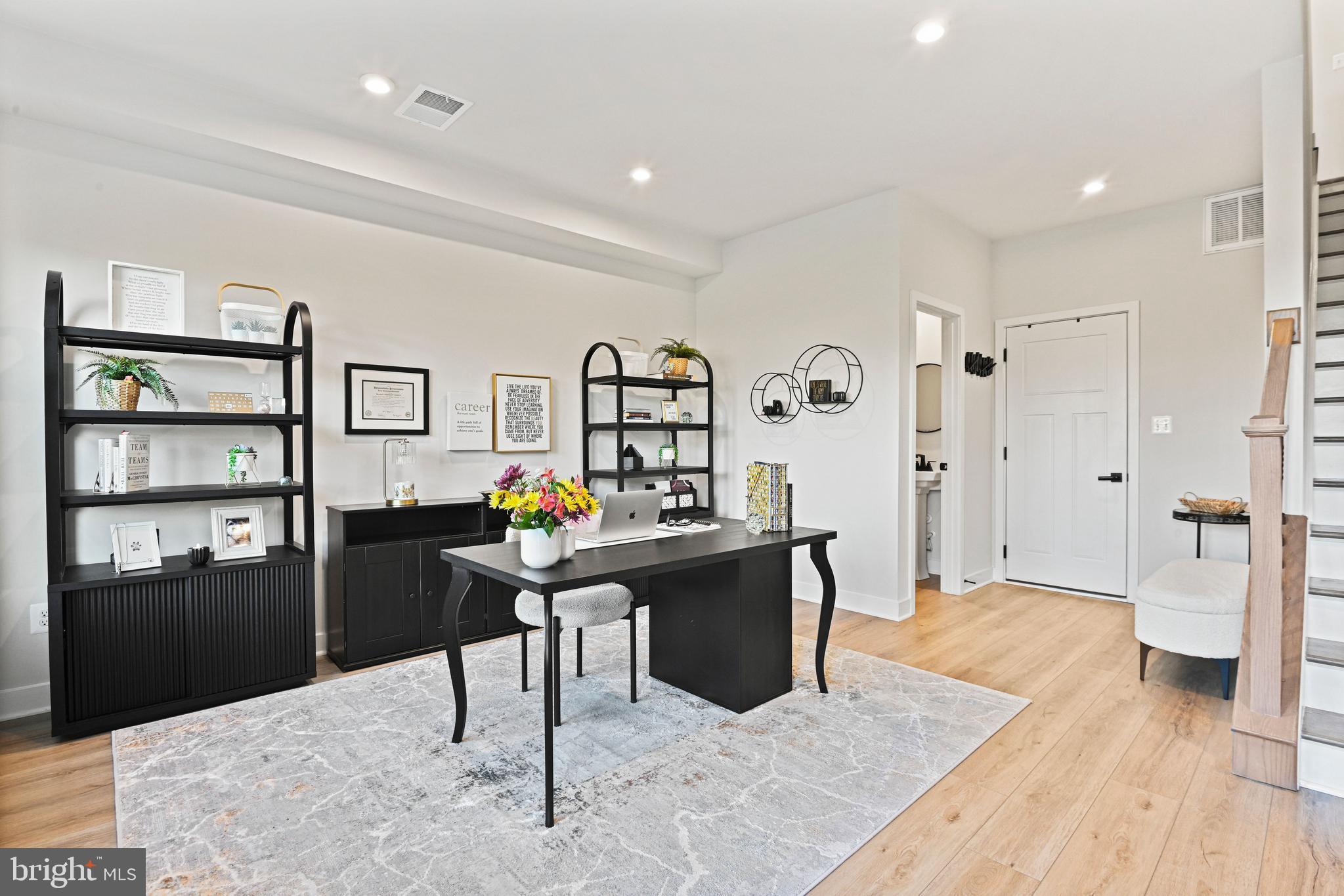 FOSTER'S GLEN - Residential