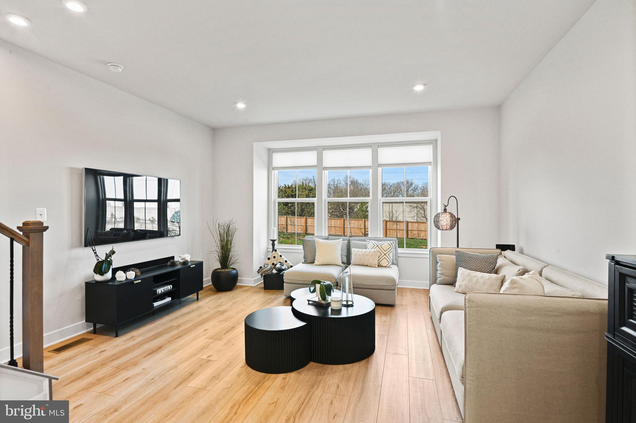 FOSTER'S GLEN - Residential