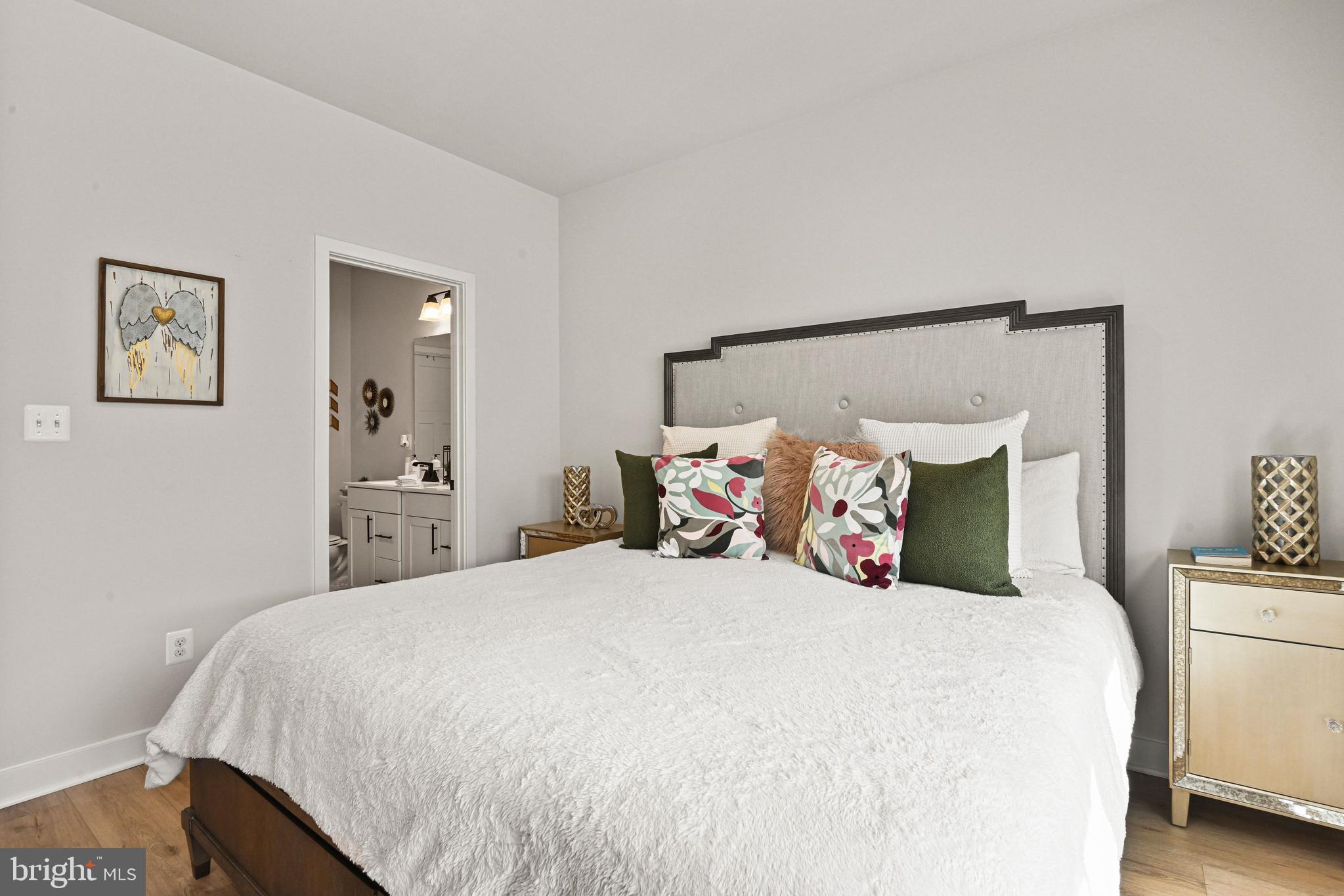 FOSTER'S GLEN - Residential