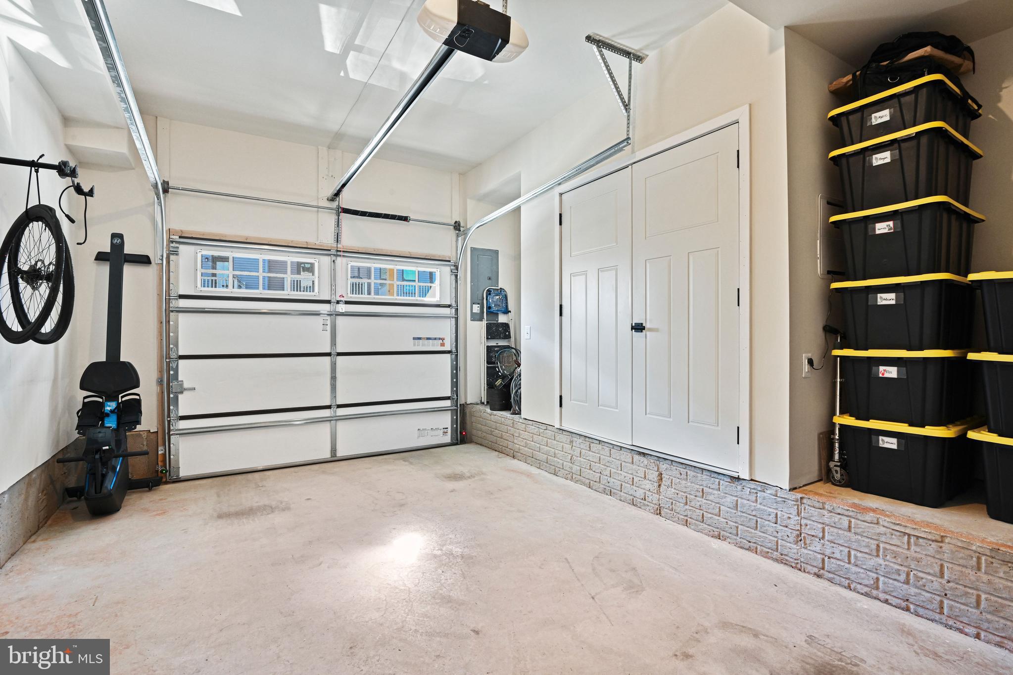 FOSTER'S GLEN - Residential