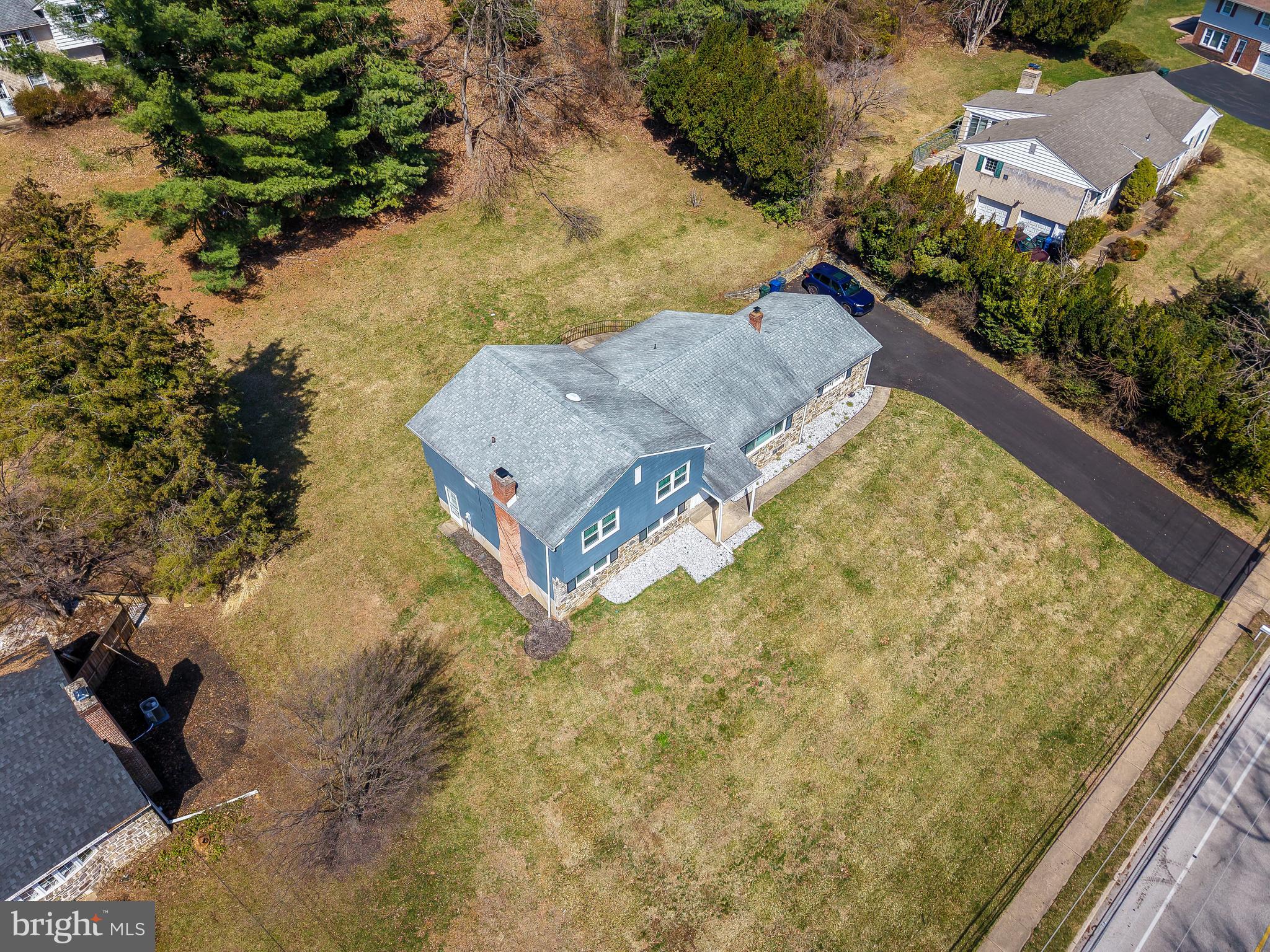 MEADOWBROOK - Residential