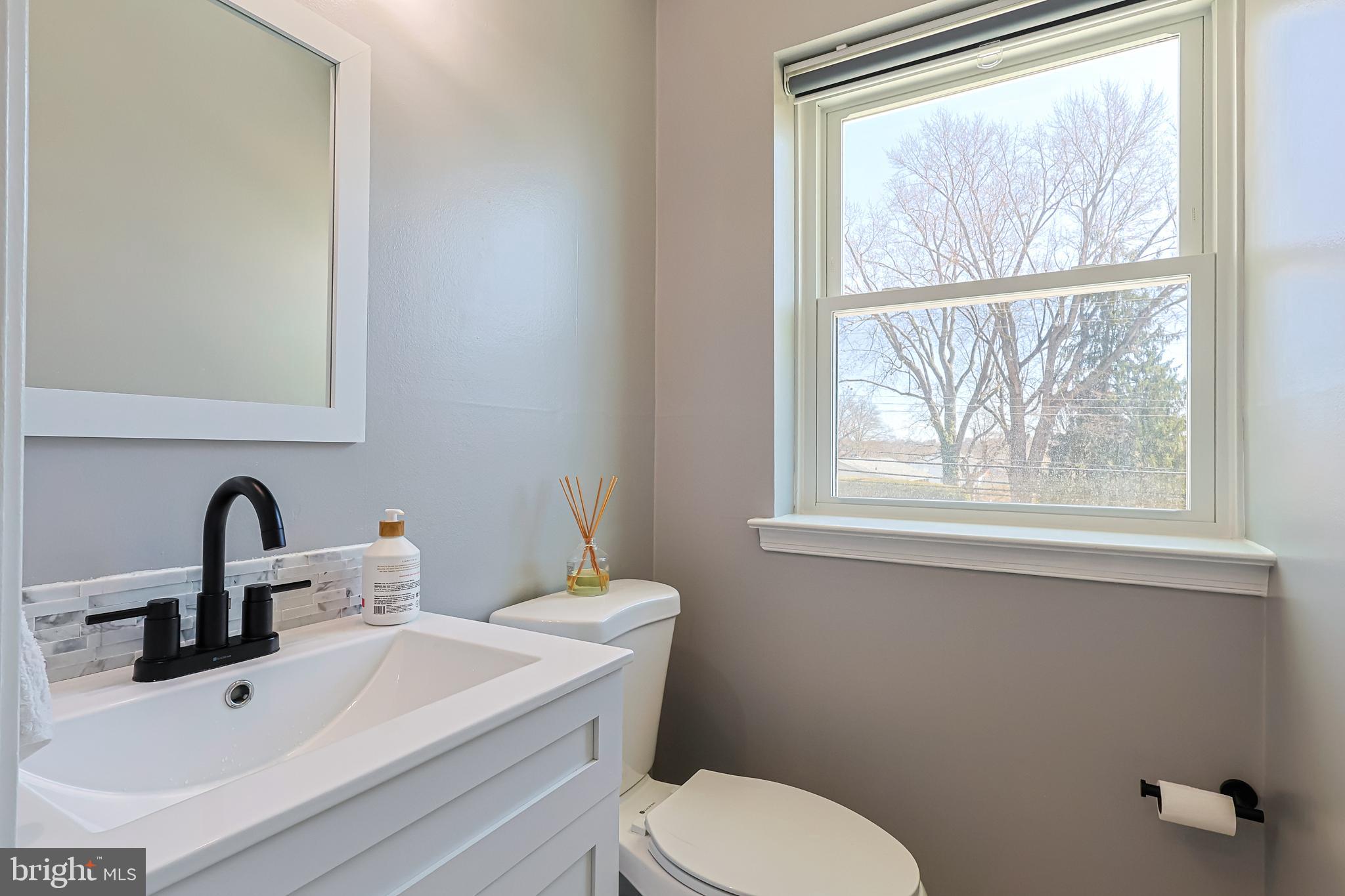 MEADOWBROOK - Residential