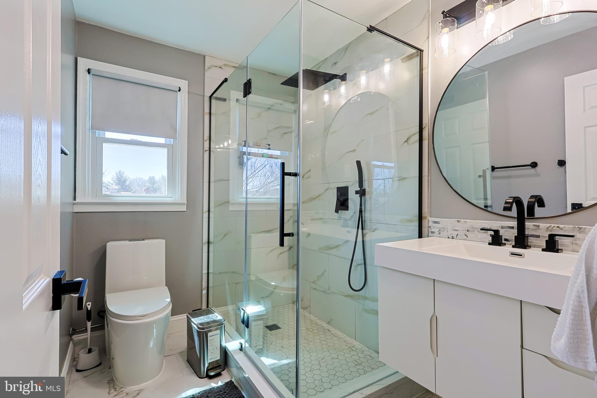 MEADOWBROOK - Residential