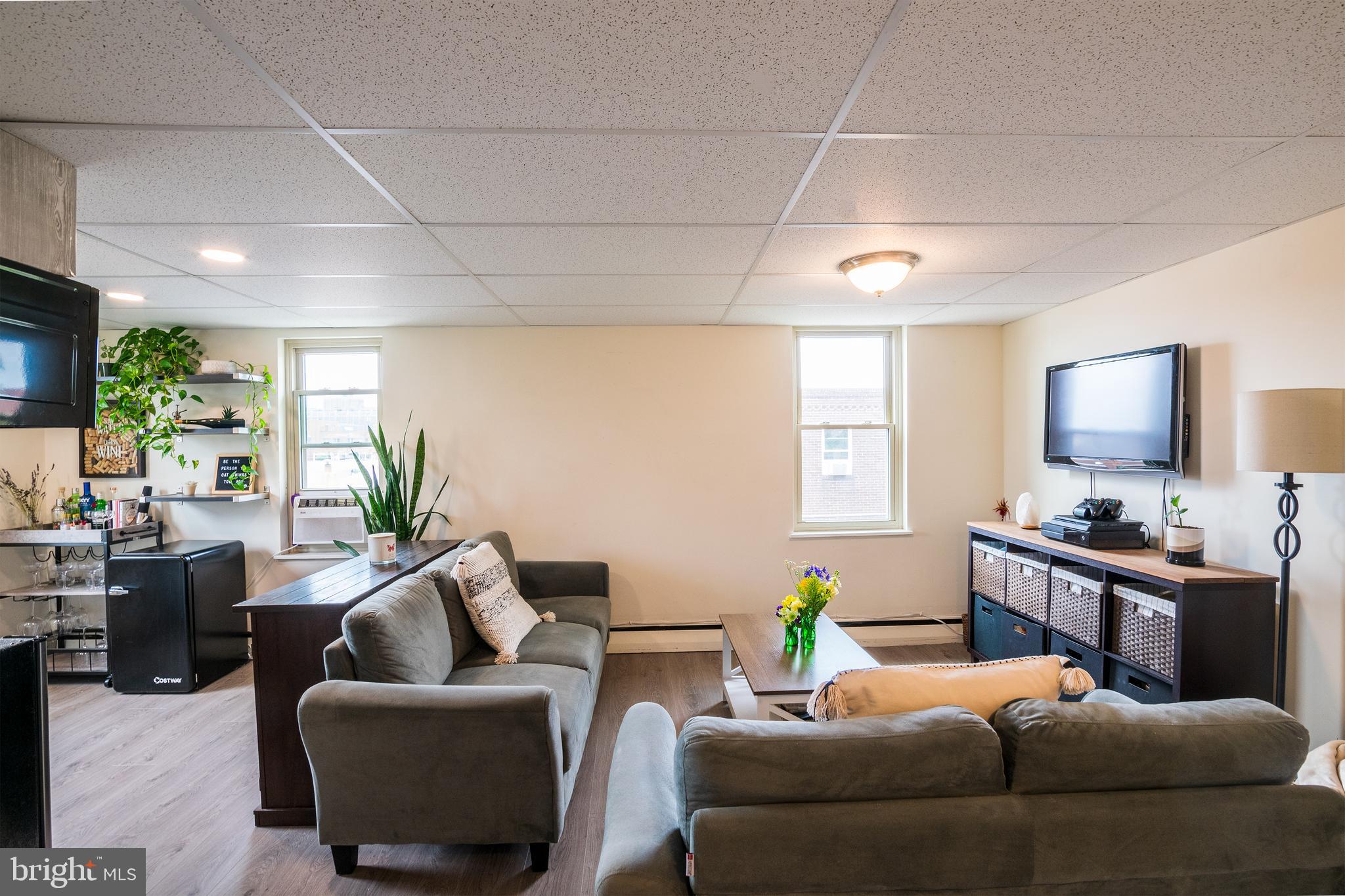 EAST PASSYUNK CROSSING - Residential Lease