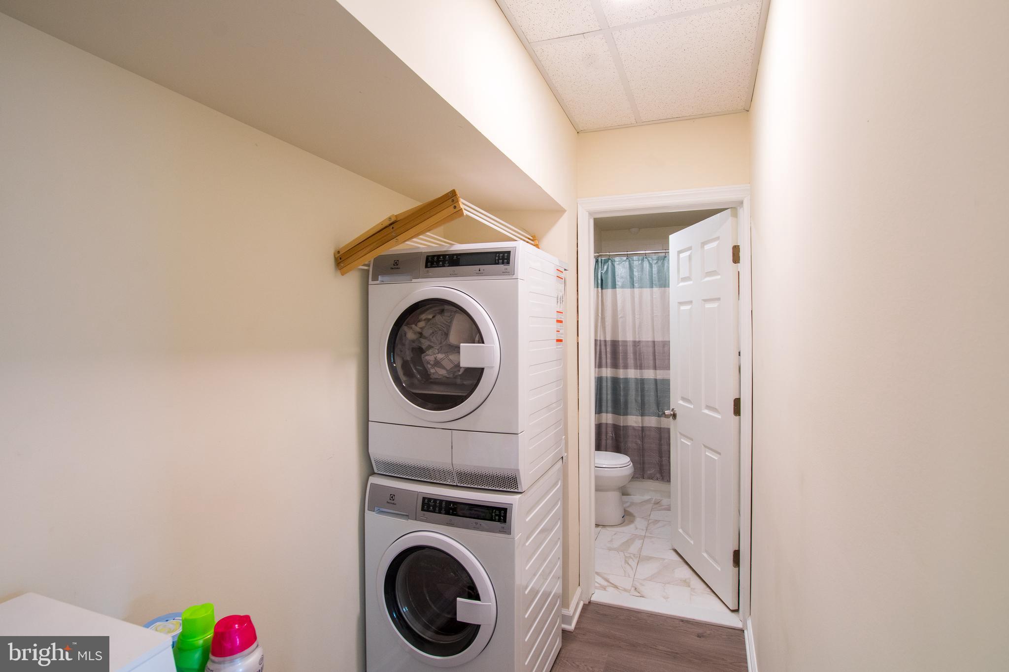 EAST PASSYUNK CROSSING - Residential Lease