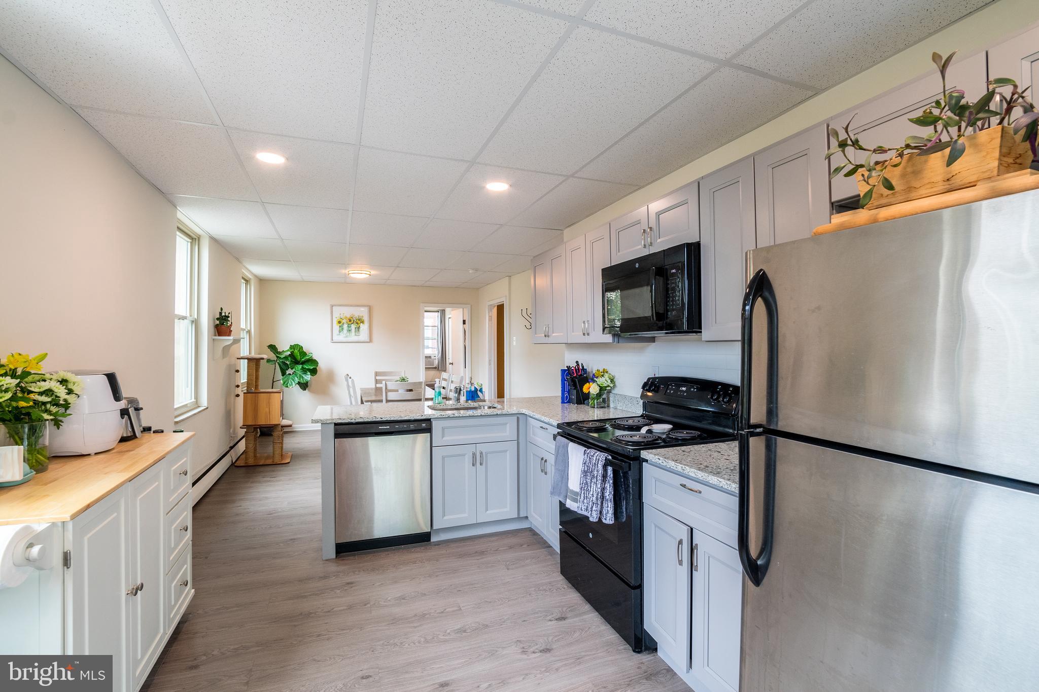 EAST PASSYUNK CROSSING - Residential Lease