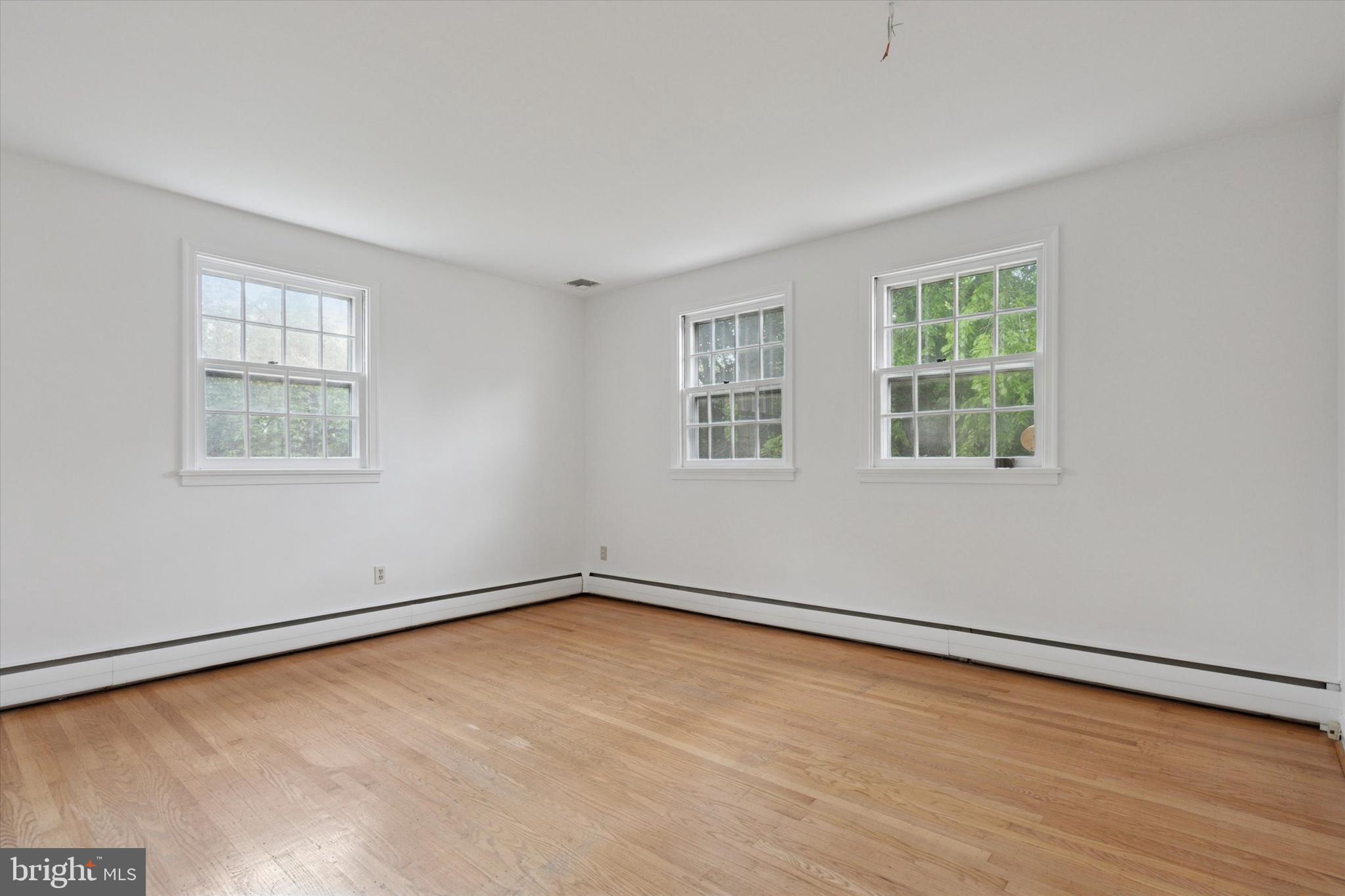 WYNNEWOOD - Residential