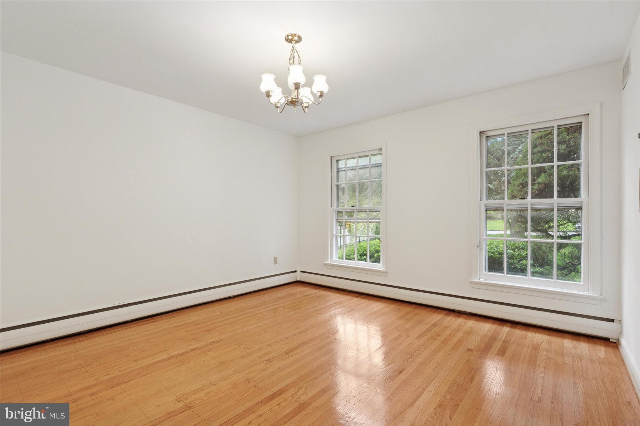 WYNNEWOOD - Residential